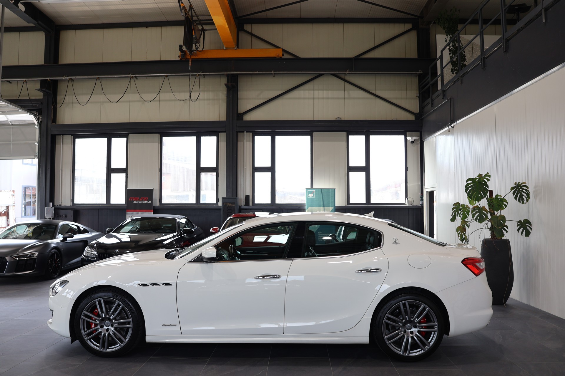 MASERATI Ghibli S Q4 3.0 V6 GranLusso Automatica-image-4