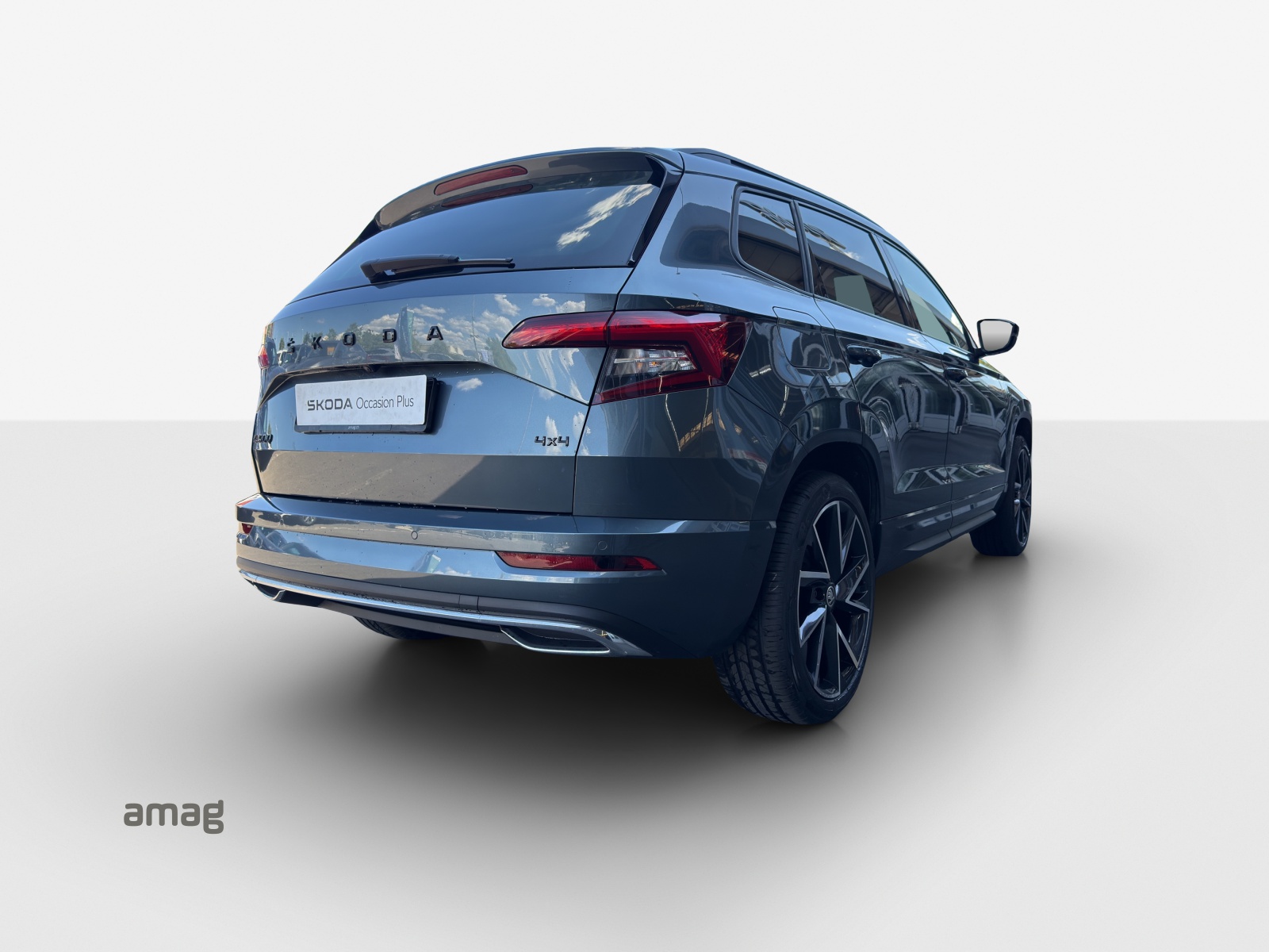 SKODA Karoq 2.0 TSI SportLine 4x4 DSG-image-4