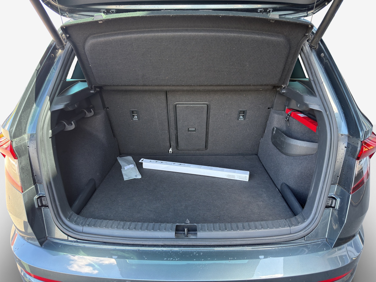 SKODA Karoq 2.0 TSI SportLine 4x4 DSG-image-12