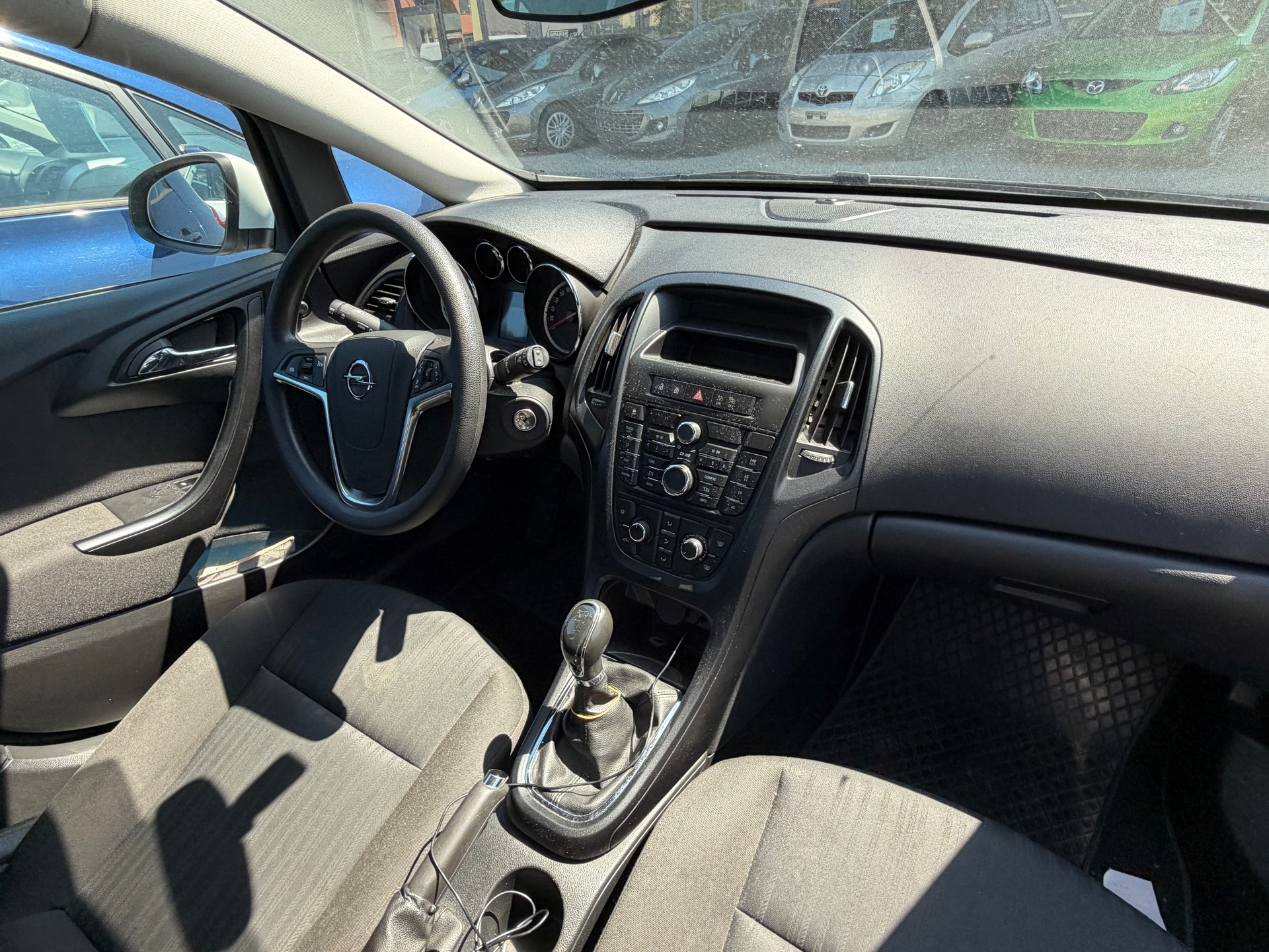 OPEL Astra SportsTourer 1.4i 16V-image-9