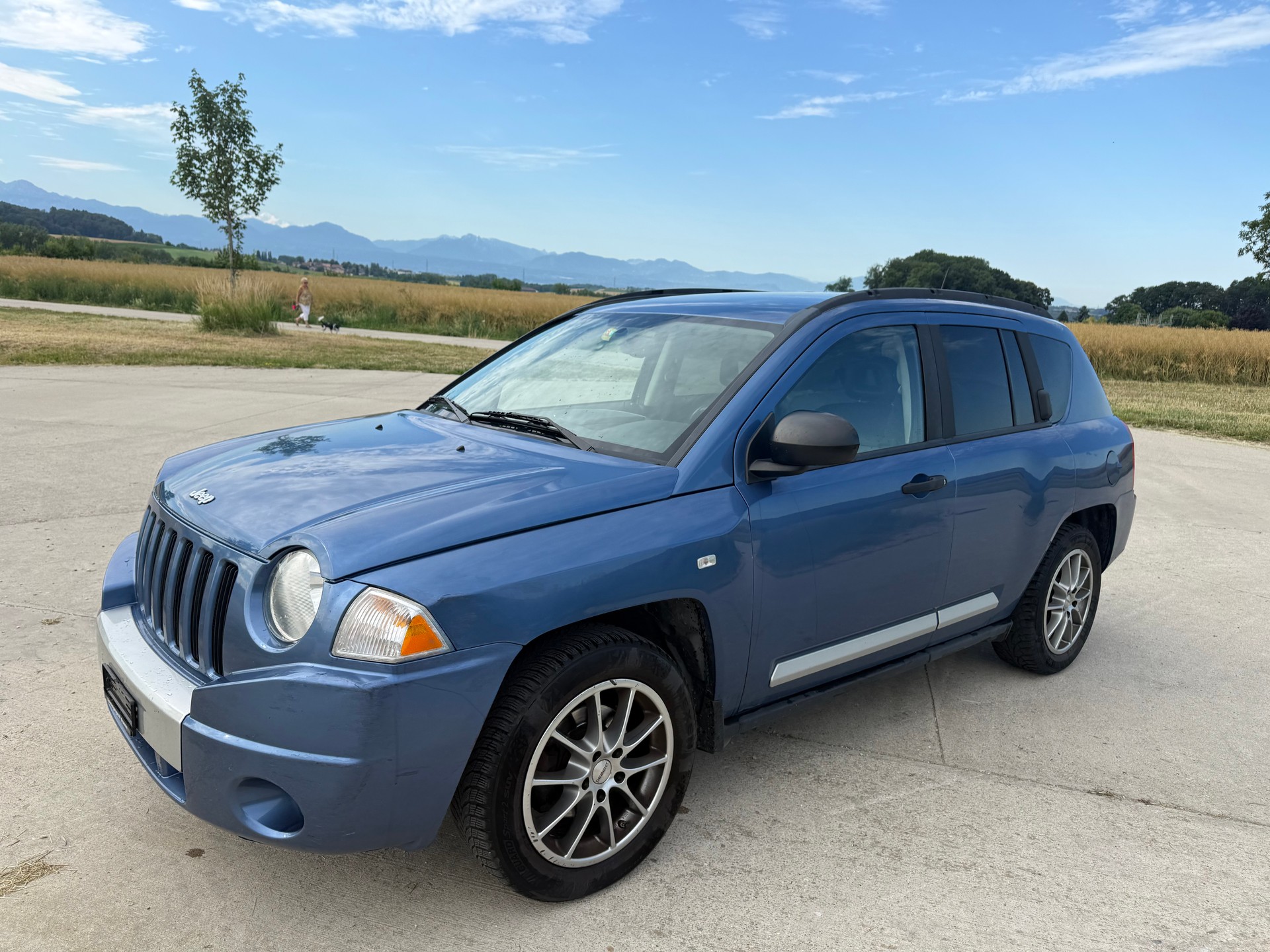JEEP Compass 2.4 Limited CVT-image-1