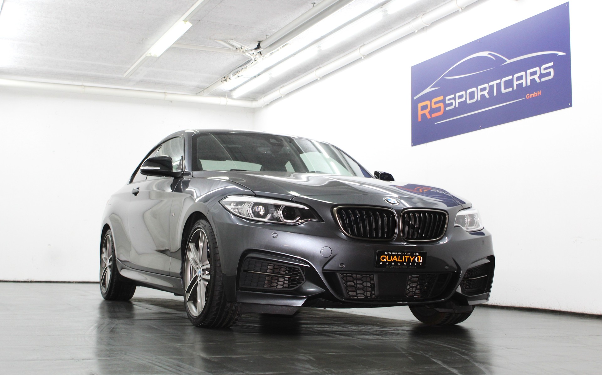 BMW M240i xDrive Steptronic / CH-Fahrzeug-showroom-element-1