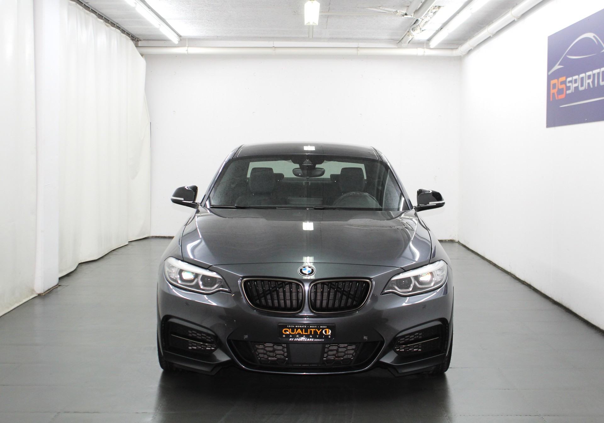 BMW M240i xDrive Steptronic / CH-Fahrzeug-showroom-element-2