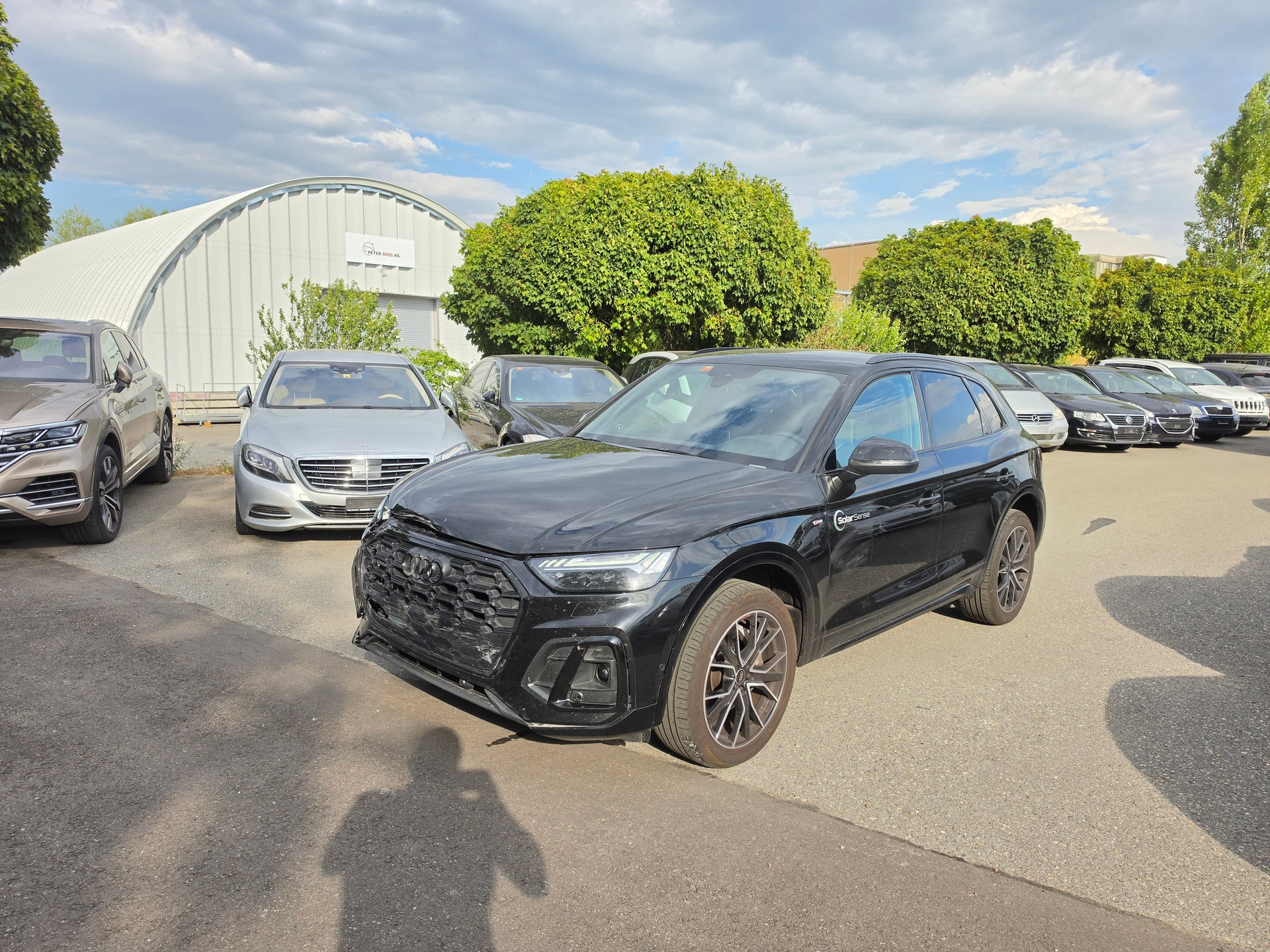 AUDI Q5 40 TDI Black Edition quattro S-tronic-image-0