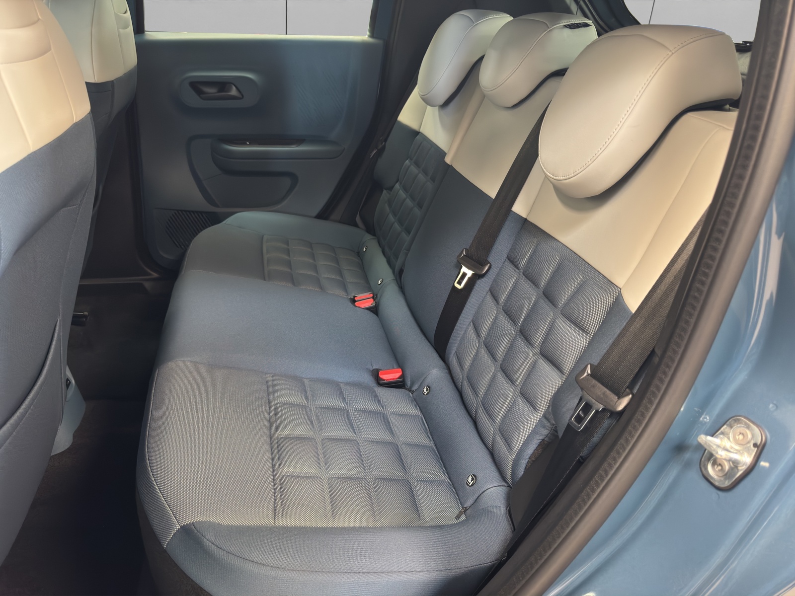 FIAT Grande Panda 1.2 Hybrid La Prima-image-14