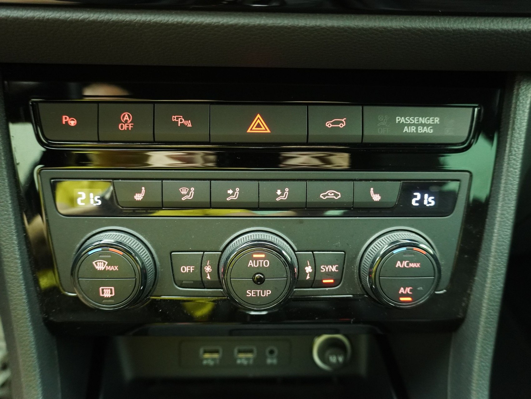 SEAT Cupra Ateca 2.0 TSI DSG 4Drive-image-13