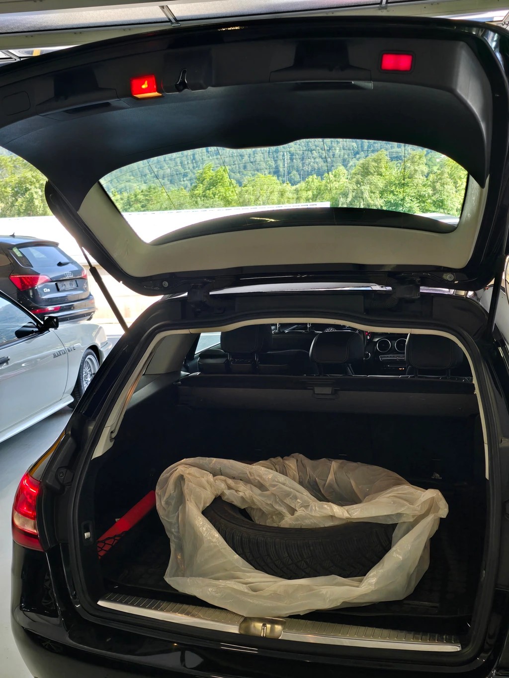 MERCEDES-BENZ C 200 7G-Tronic-image-6