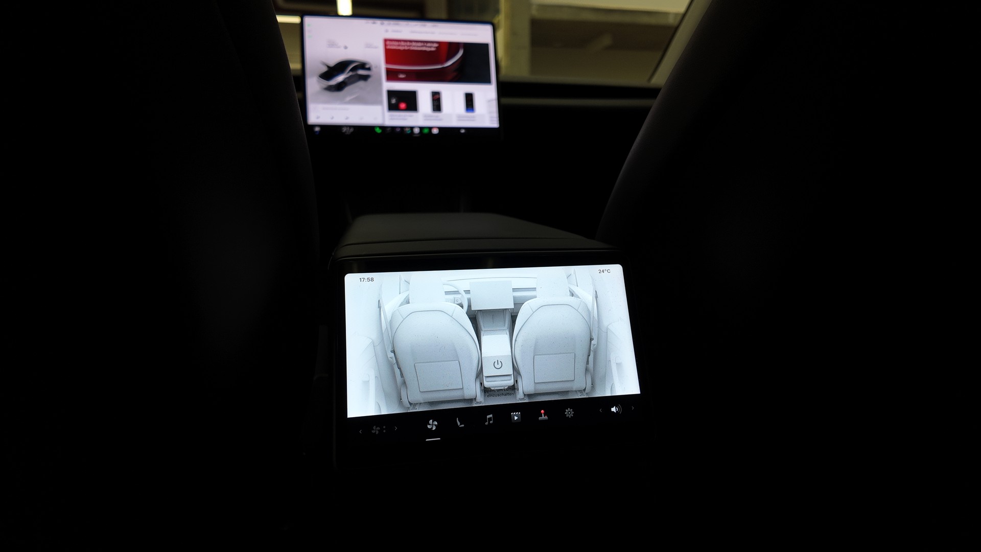 TESLA Model Y Long Range AWD-image-22