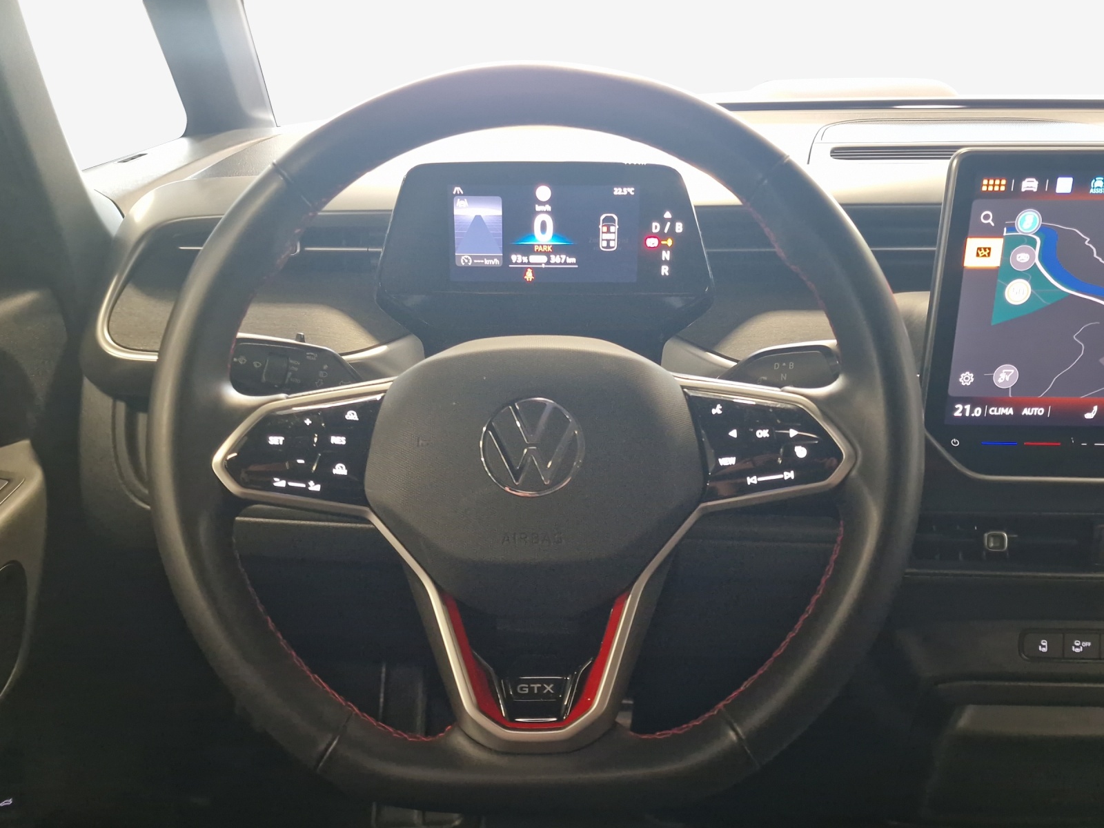 VW ID.Buzz LWB GTX 4 Motion-image-10