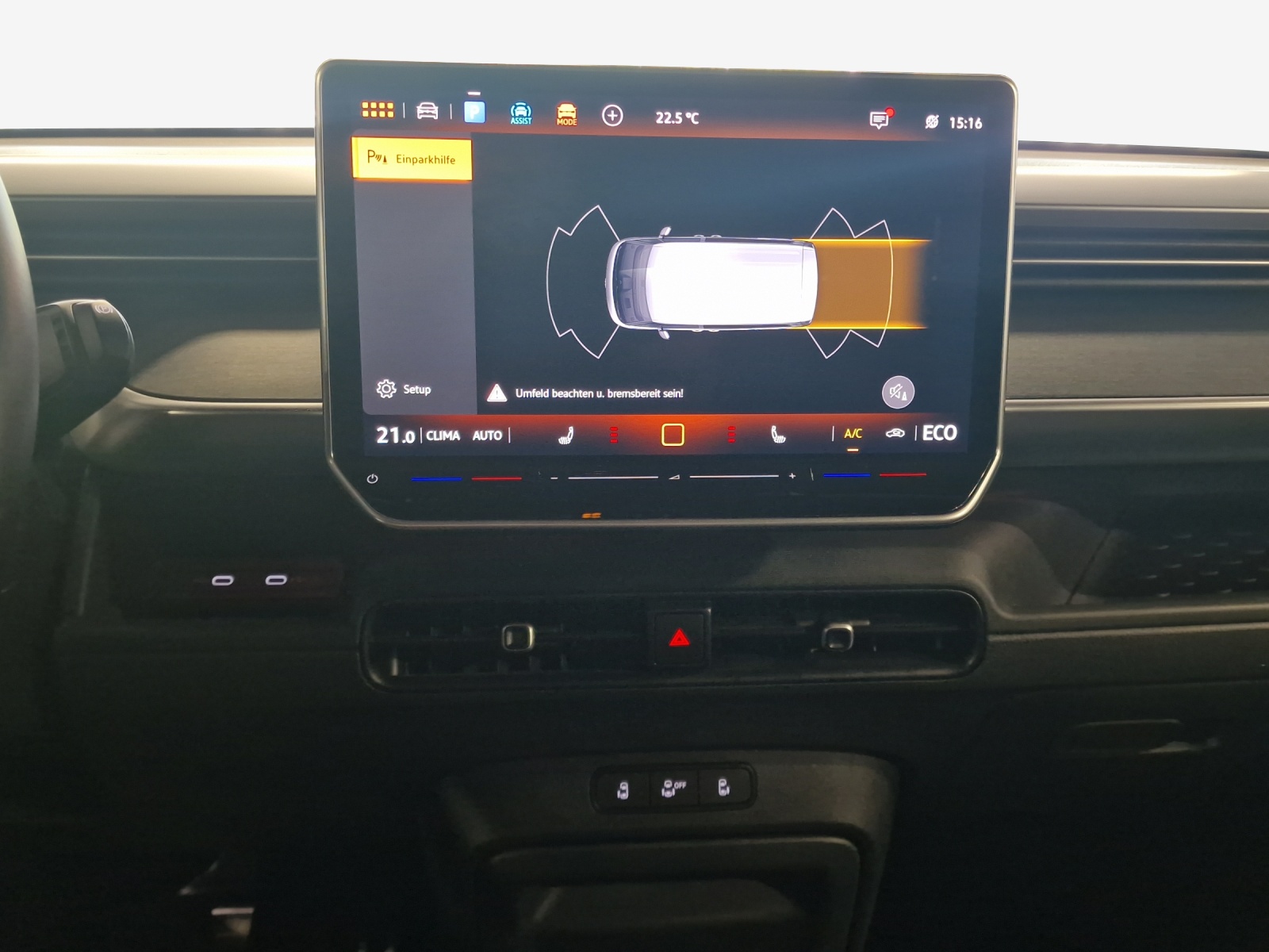 VW ID.Buzz LWB GTX 4 Motion-image-16