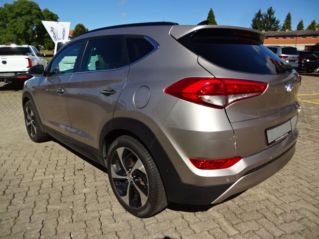 HYUNDAI Tucson 2.0 CRDI Vertex 4WD Automatic-image-2