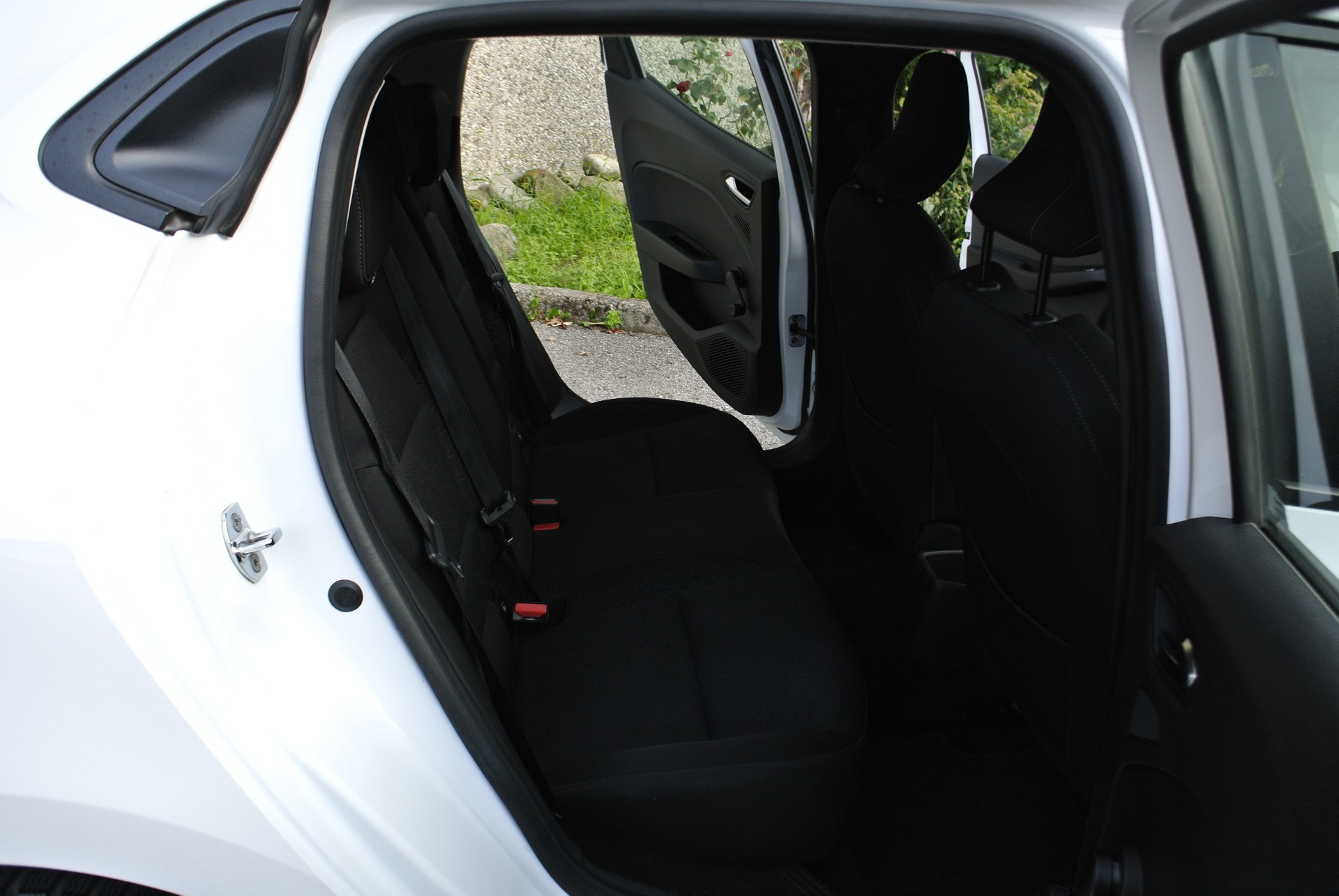 RENAULT Clio 1.0 Business-image-15