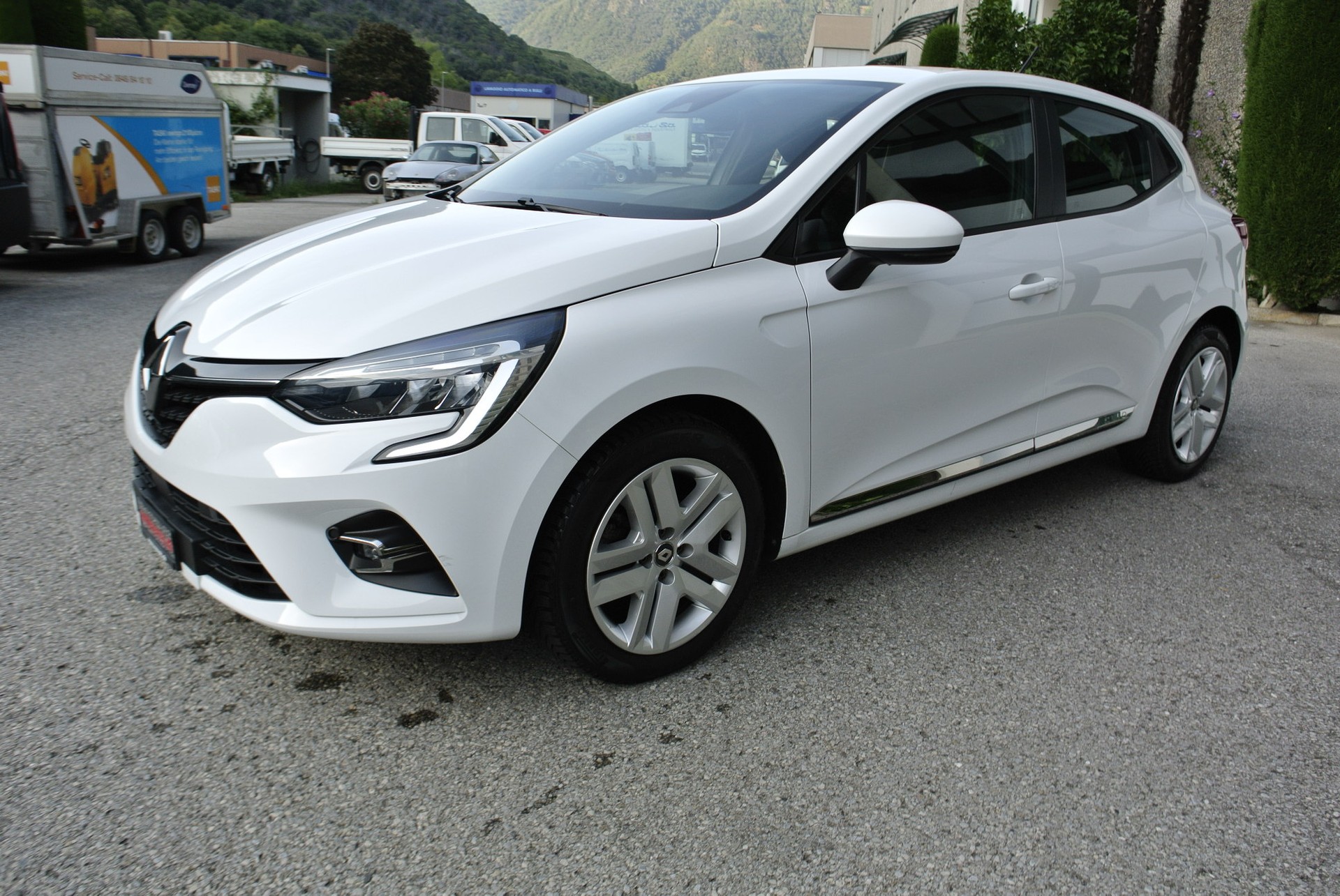 RENAULT Clio 1.0 Business-image-3