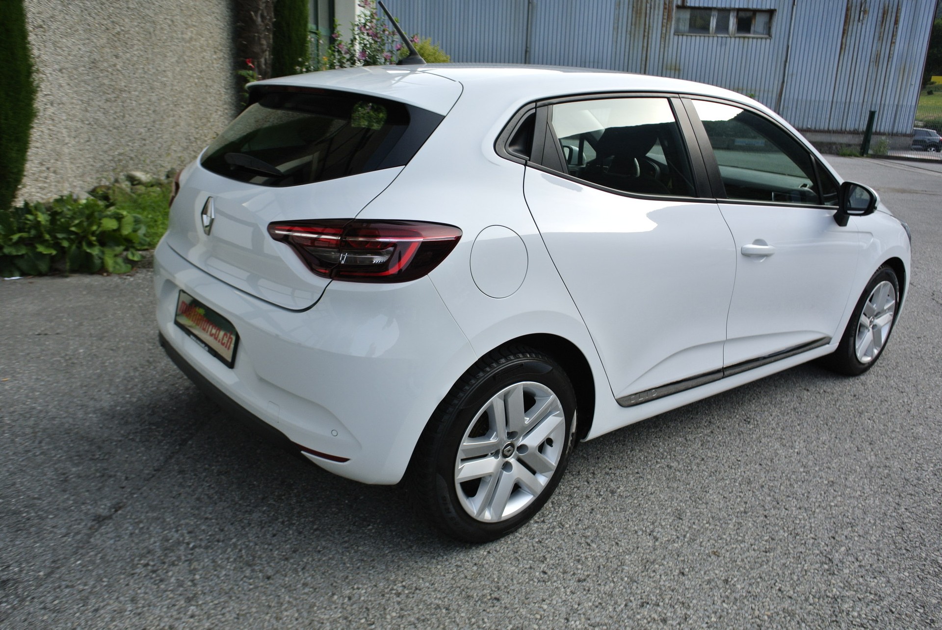 RENAULT Clio 1.0 Business-image-6