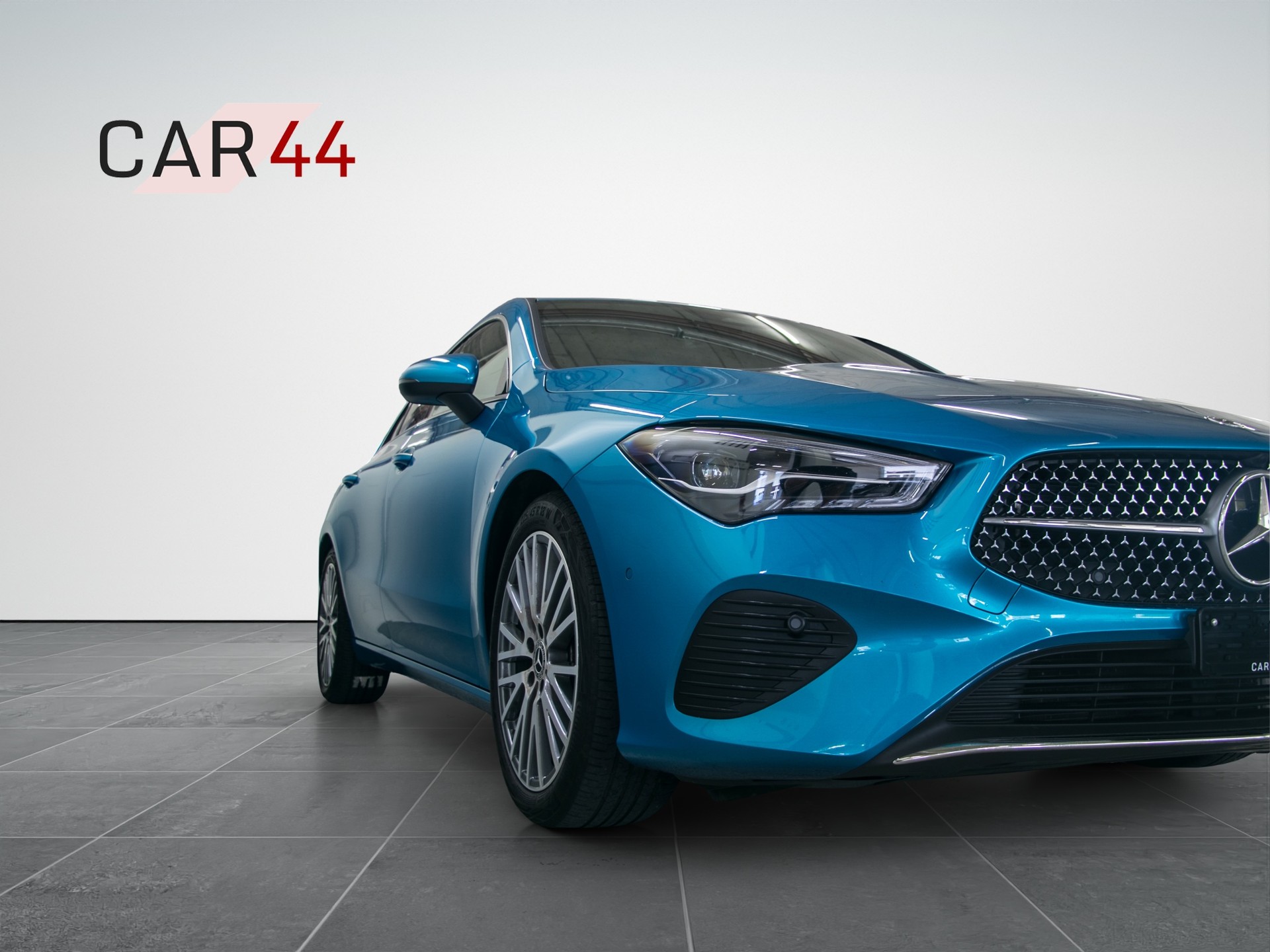 MERCEDES-BENZ CLA 220 4Matic 8G-DCT-image-15