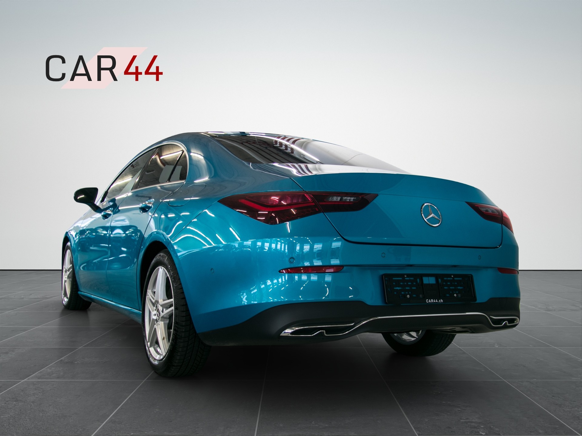 MERCEDES-BENZ CLA 220 4Matic 8G-DCT-image-5