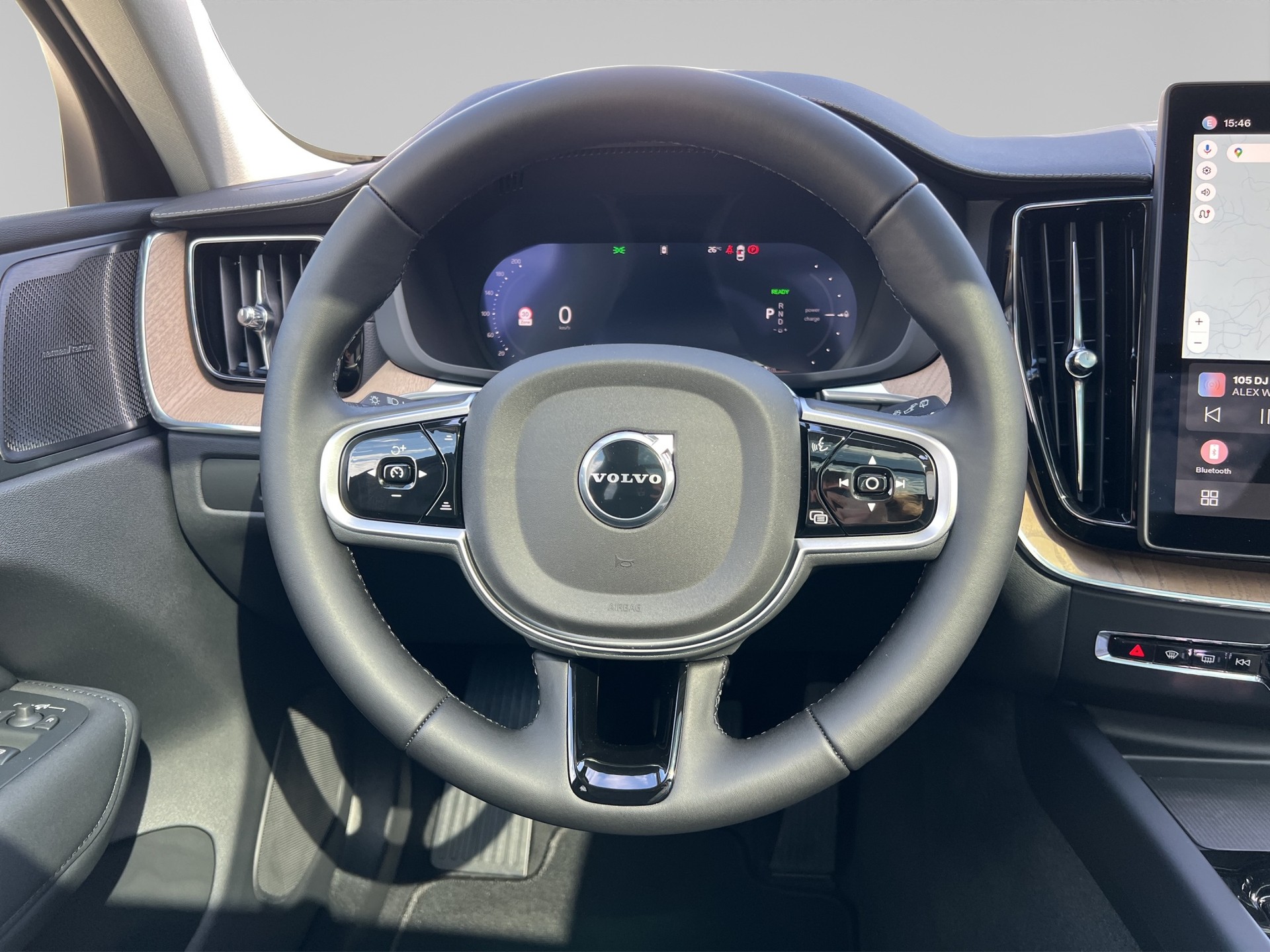VOLVO XC60 2.0 T8 TE Ultra Dark eAWD-image-11