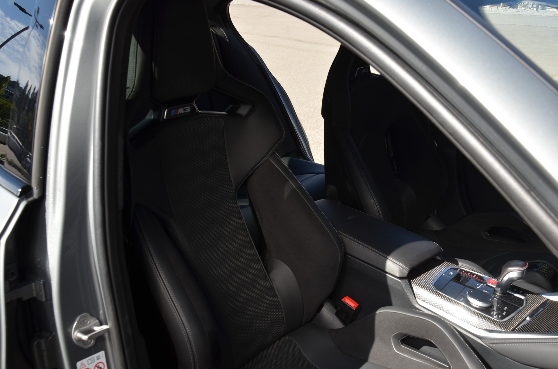 BMW M3 Competition M xDrive-image-13