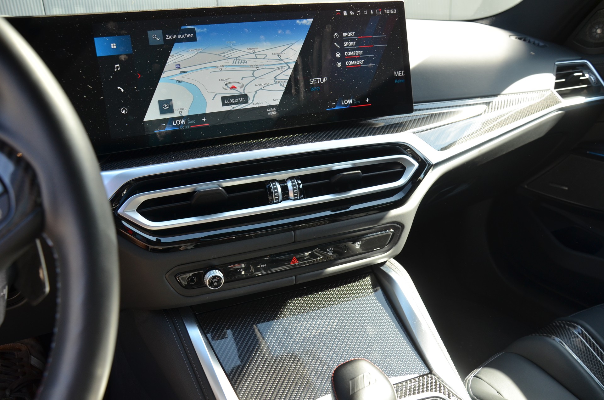 BMW M3 Competition M xDrive-image-17