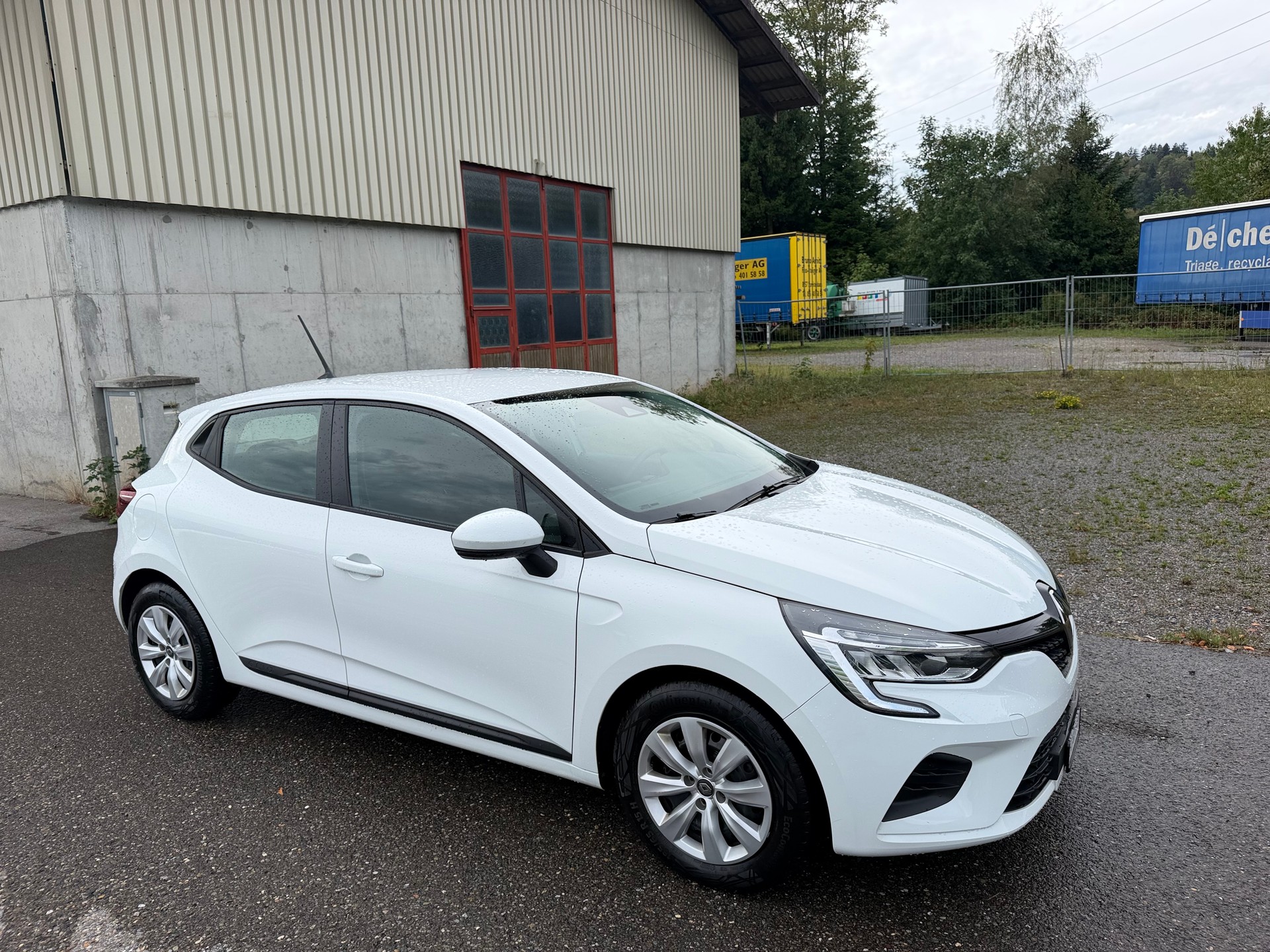 RENAULT Clio 1.0 Life-image-3