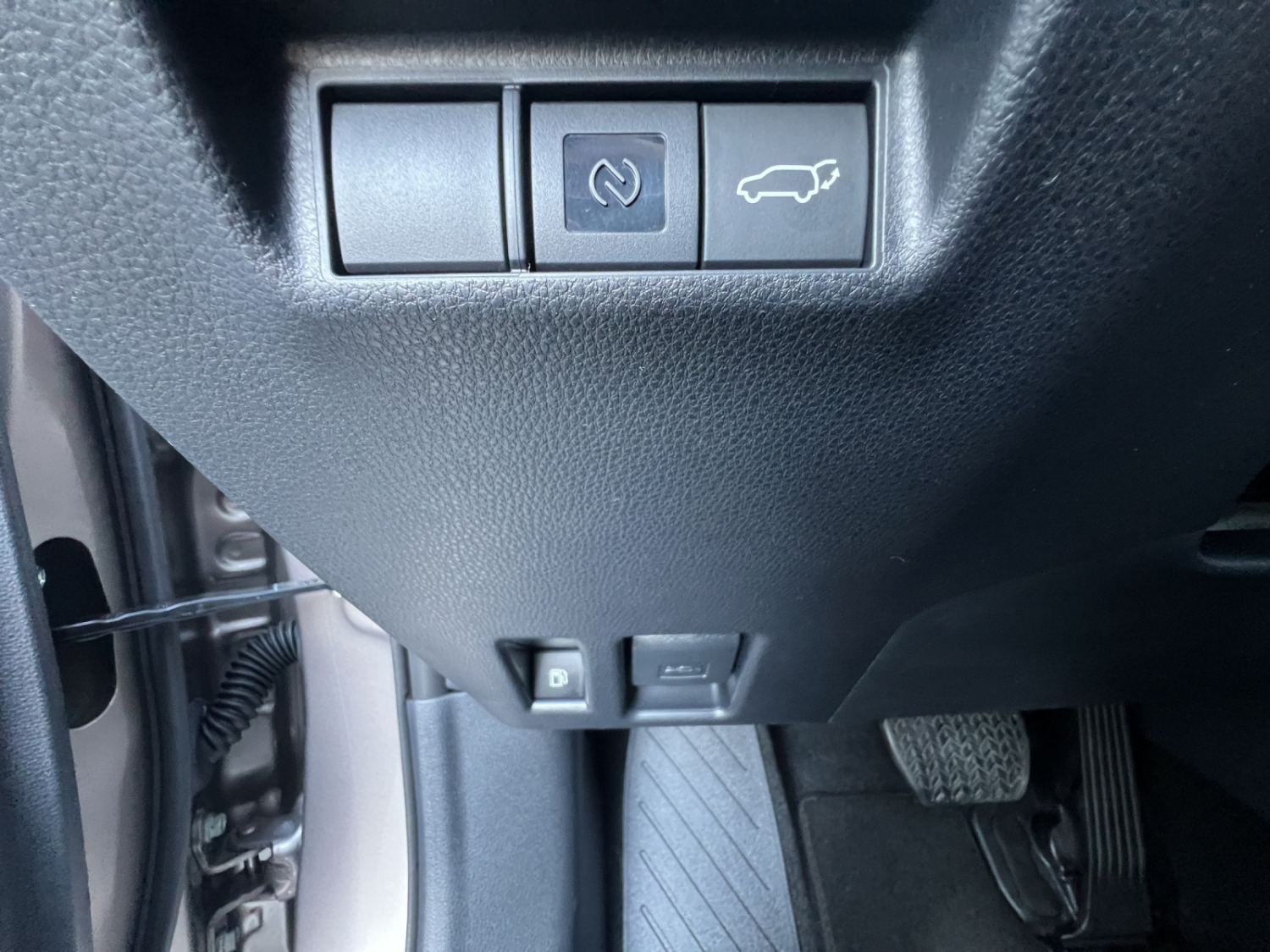 TOYOTA RAV4 2.5 Plug-In-Hybrid Style-image-16