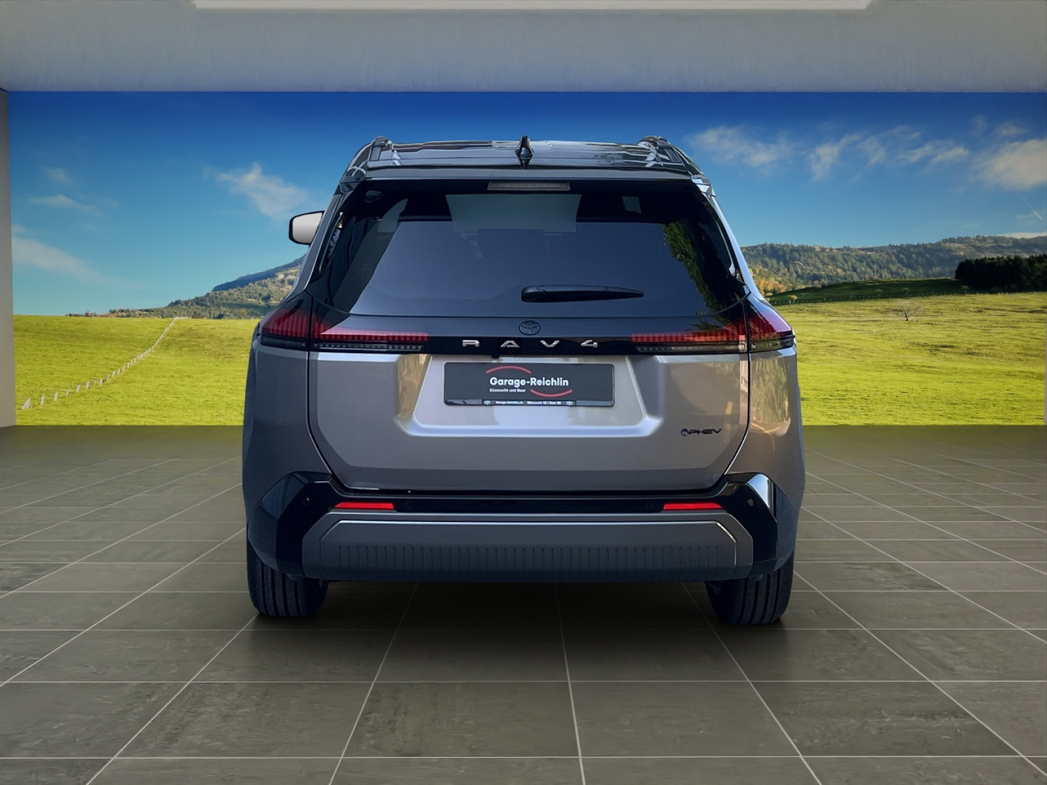 TOYOTA RAV4 2.5 Plug-In-Hybrid Style-image-3