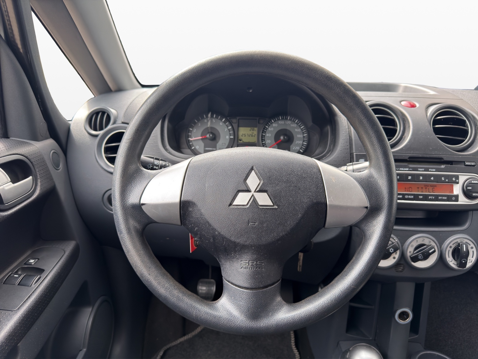 MITSUBISHI Colt 1.3 16V Swiss Champion ClearTec-image-10