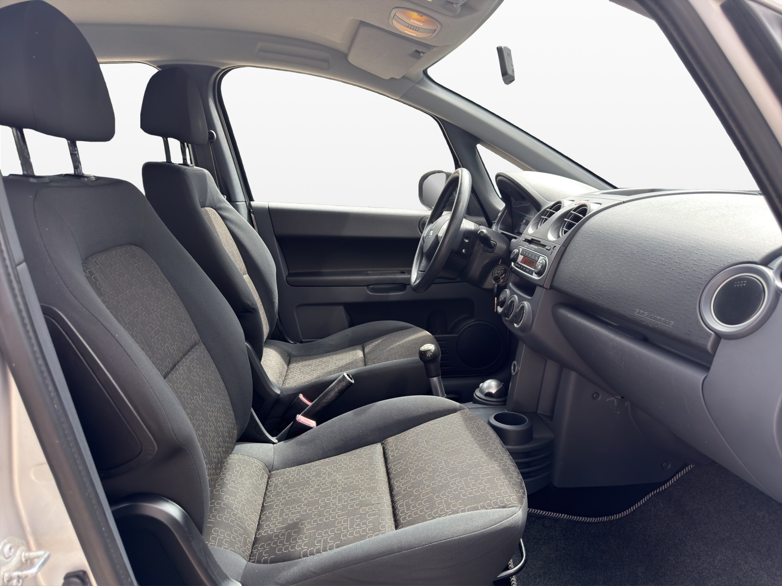 MITSUBISHI Colt 1.3 16V Swiss Champion ClearTec-image-14