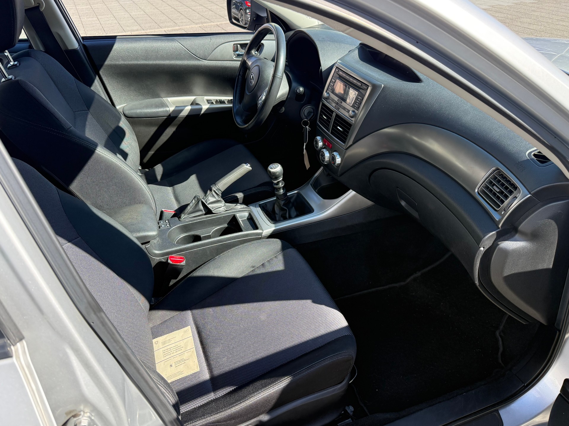 SUBARU Impreza 2.0D Swiss-image-7