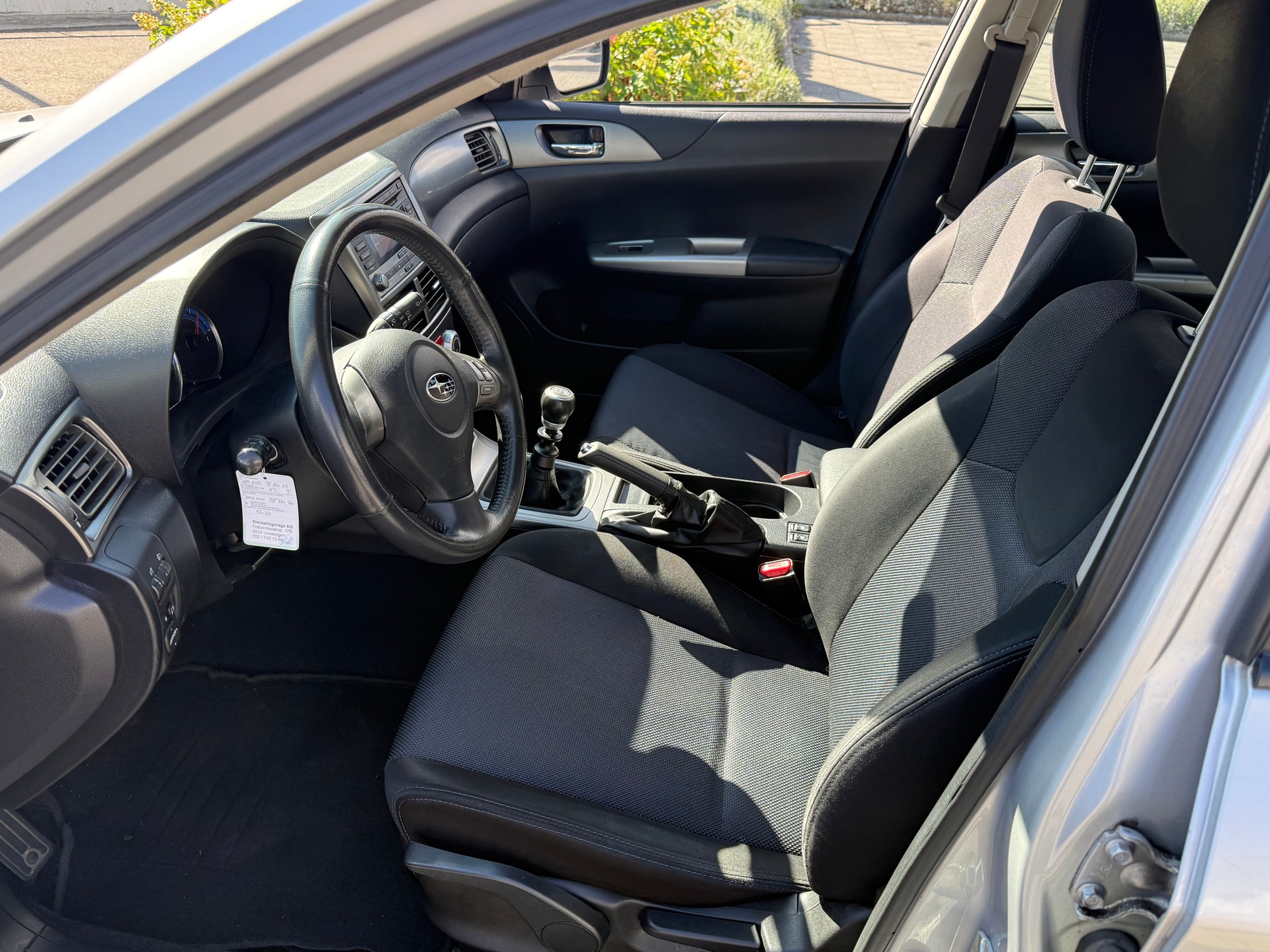SUBARU Impreza 2.0D Swiss-image-9