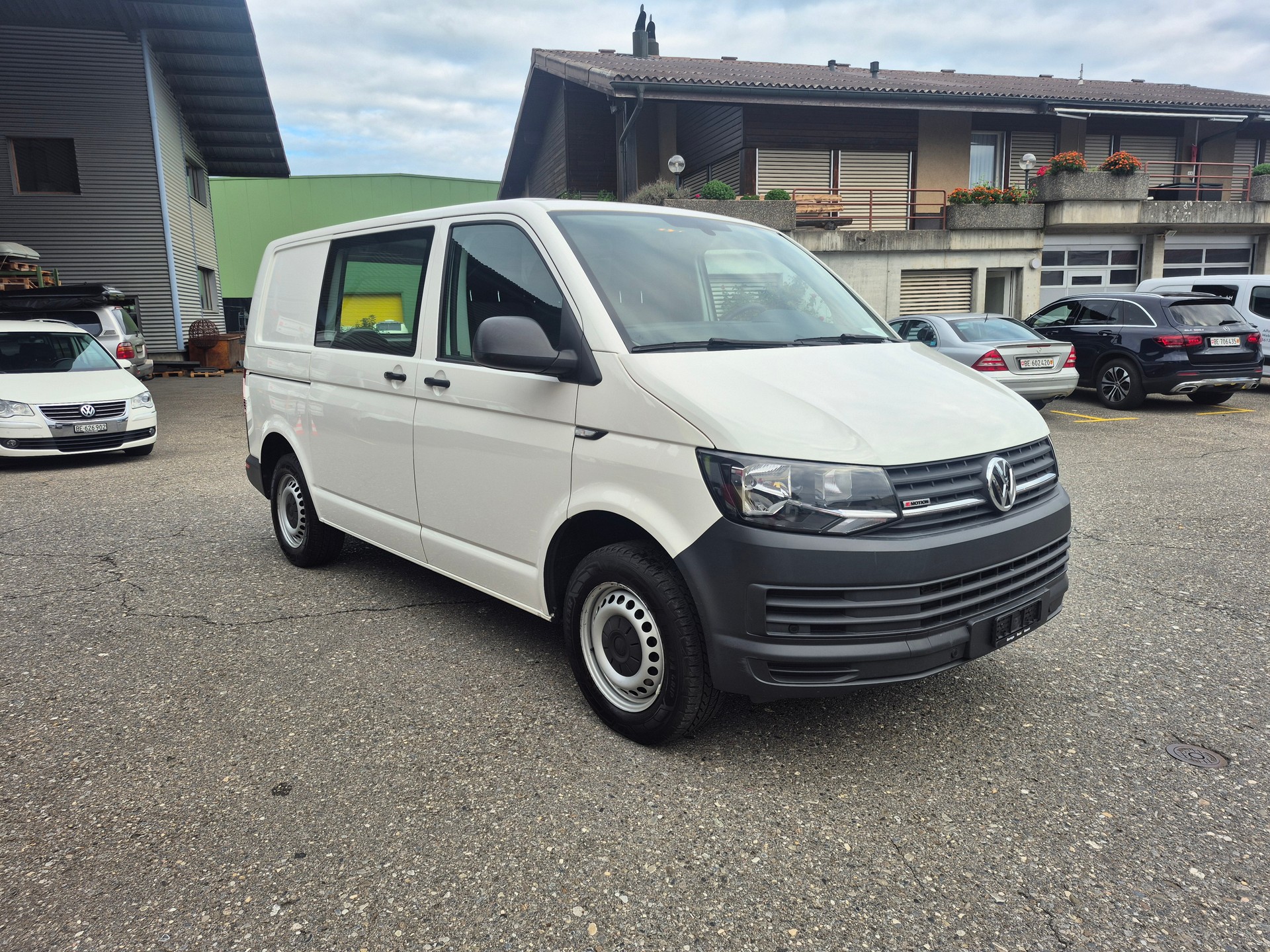 VW T6 2.0 TDI 4Motion DSG-image-2