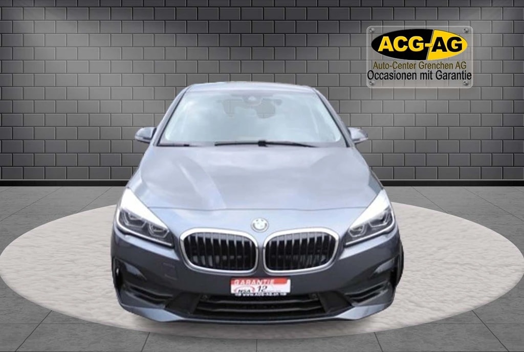 BMW 216d Active Tourer DKG ** Aus erster Hand ** Grosses DVD-Navigation ** Xenon-Led ** PDC **-image-1
