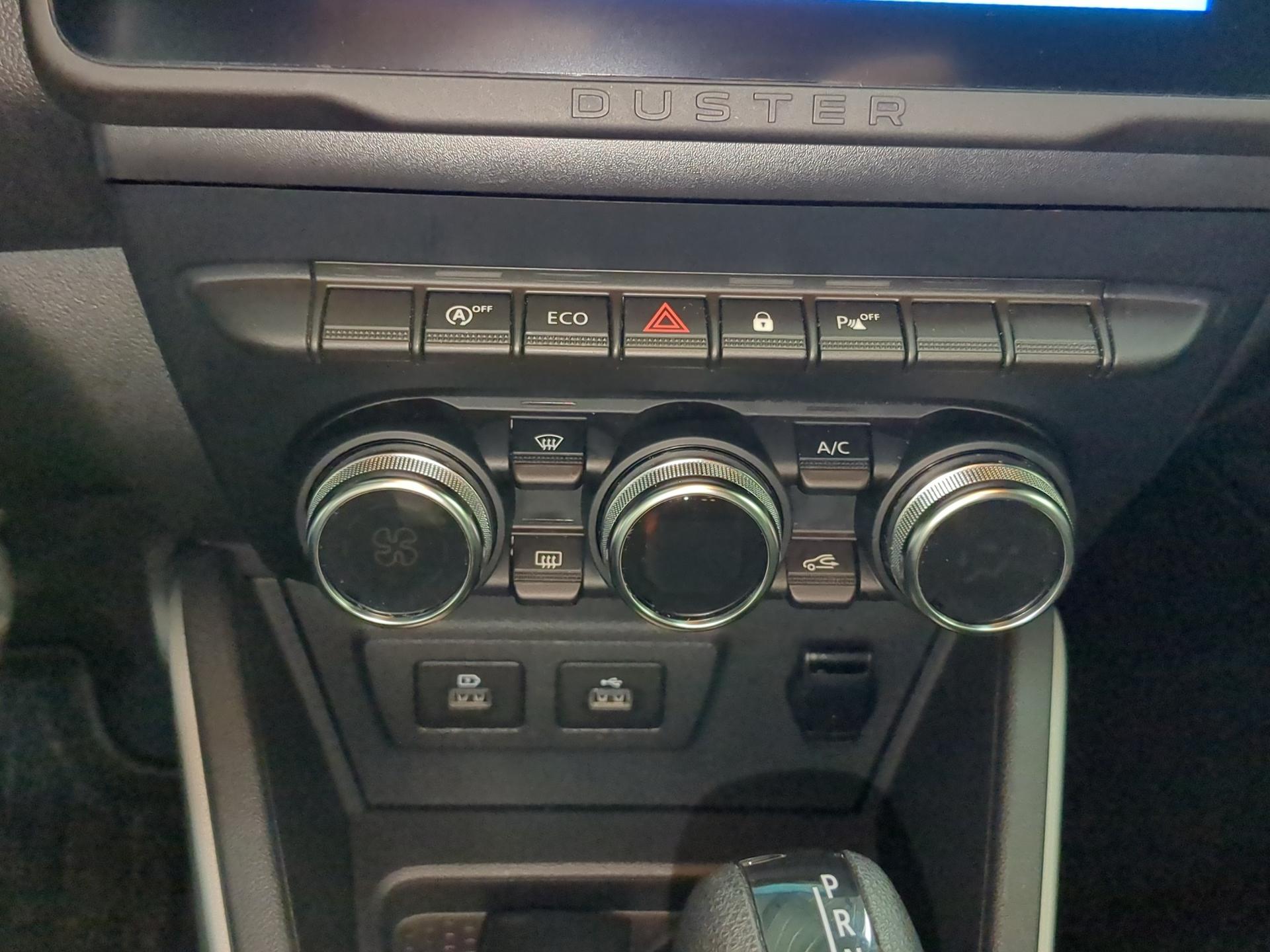 DACIA Duster TCe 150 Prestige EDC 4x2-image-18