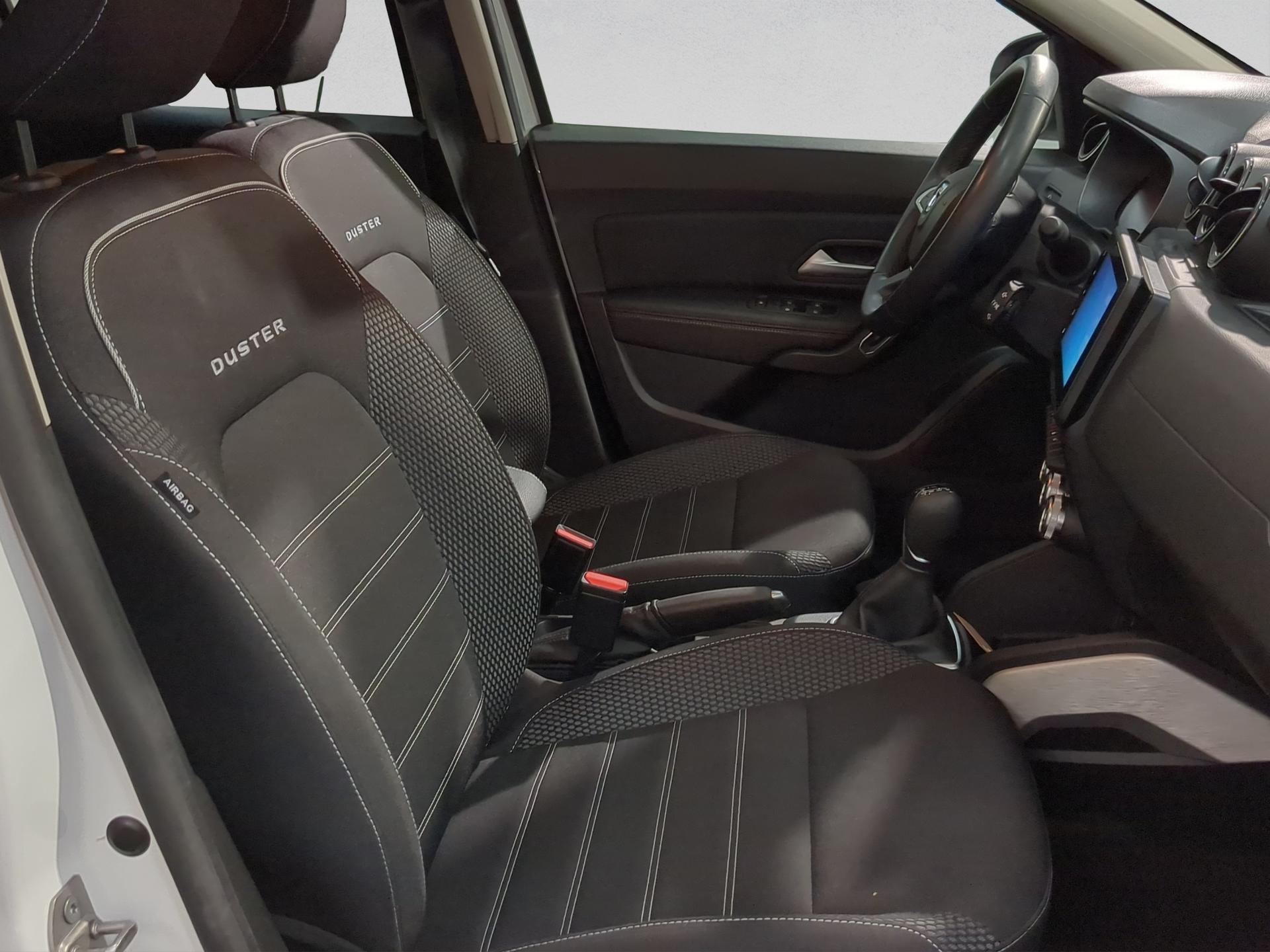 DACIA Duster TCe 150 Prestige EDC 4x2-image-15