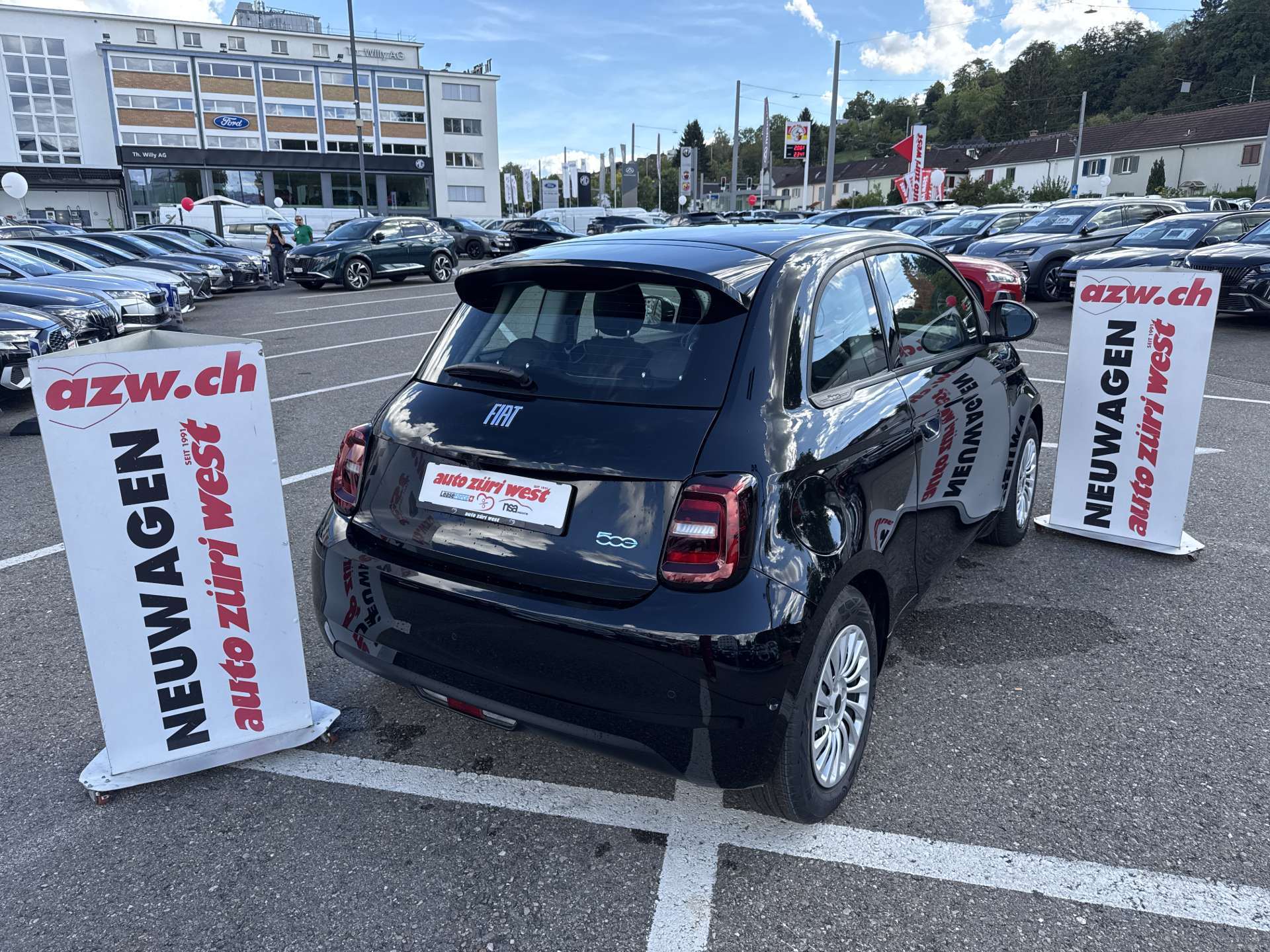 FIAT 500 electric 42kWh Automat-image-2