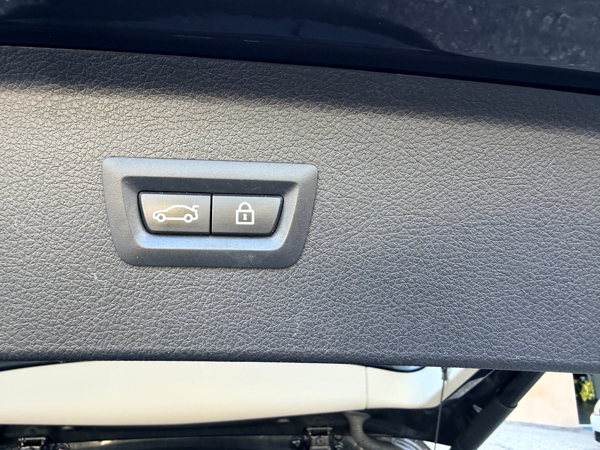 BMW 218d Active Tourer Steptronic-image-17