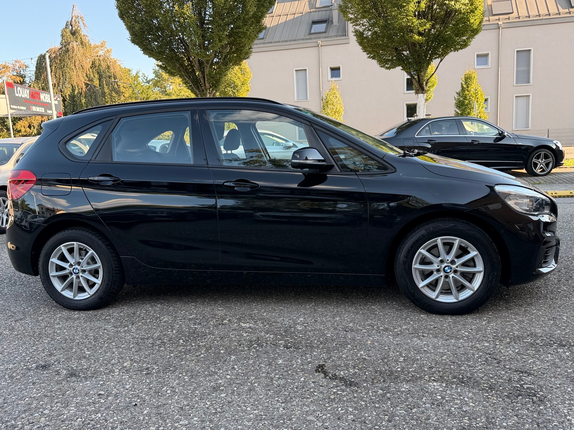 BMW 218d Active Tourer Steptronic-image-6