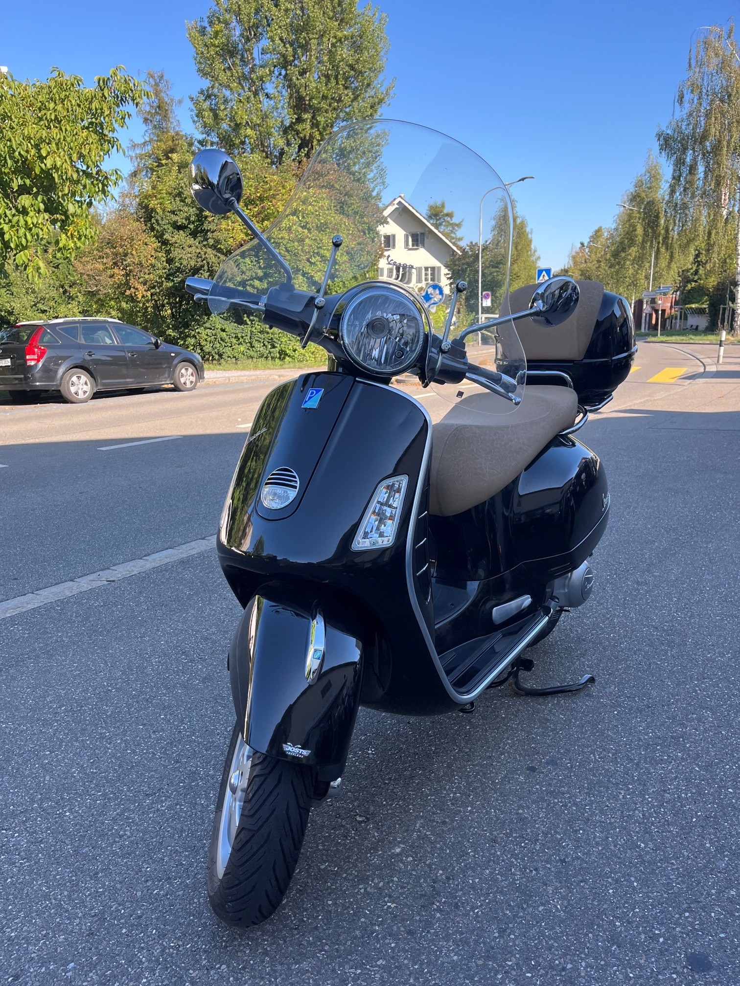PIAGGIO Vespa GTS Super 300 i.e - GRATIS LIEFERUNG*-showroom-element-2
