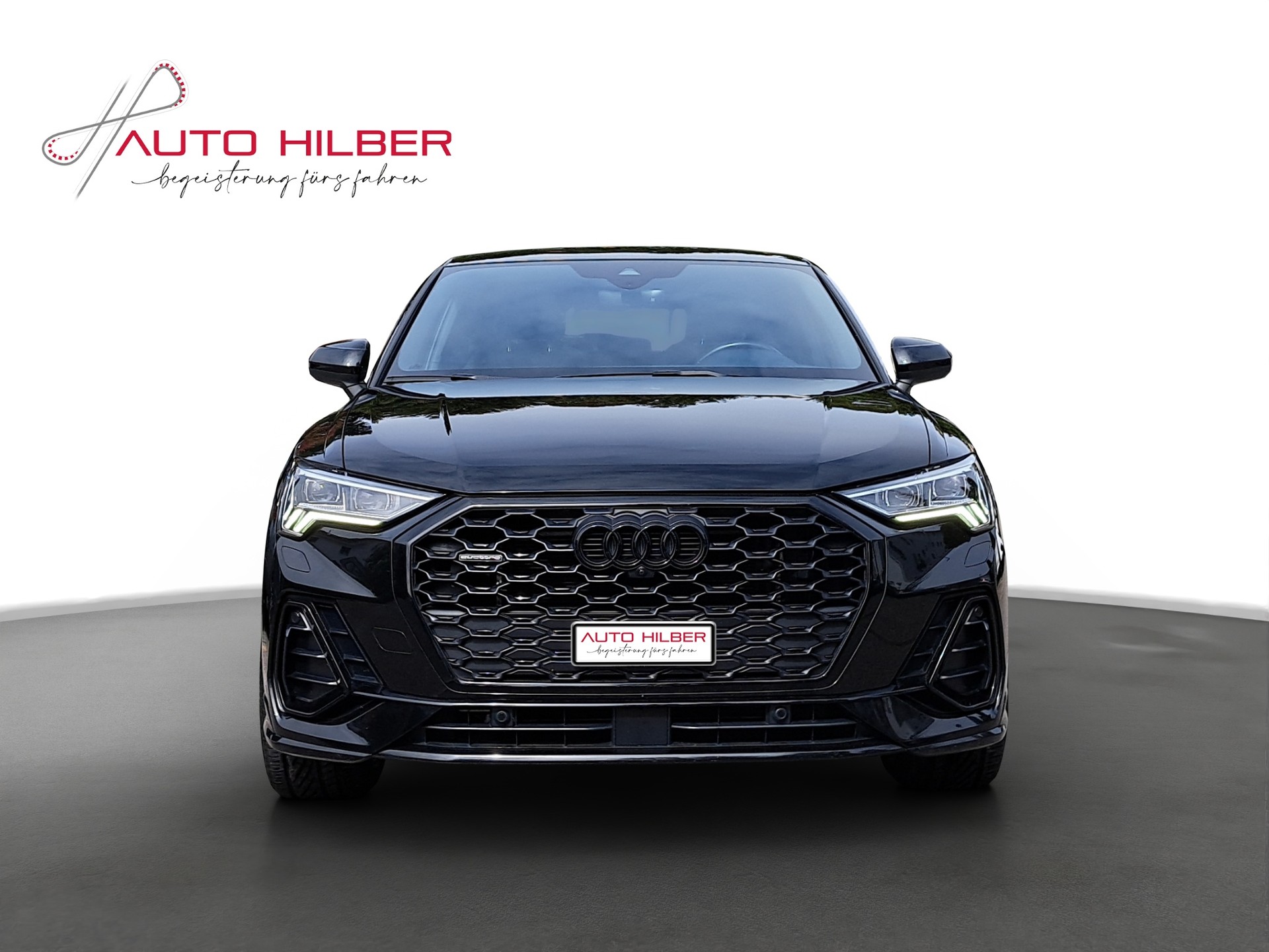 AUDI Q3 Sportback 40 TDI S line quattro S-tronic *360°Cam/Panodach/Anhängerkupplung*-image-1