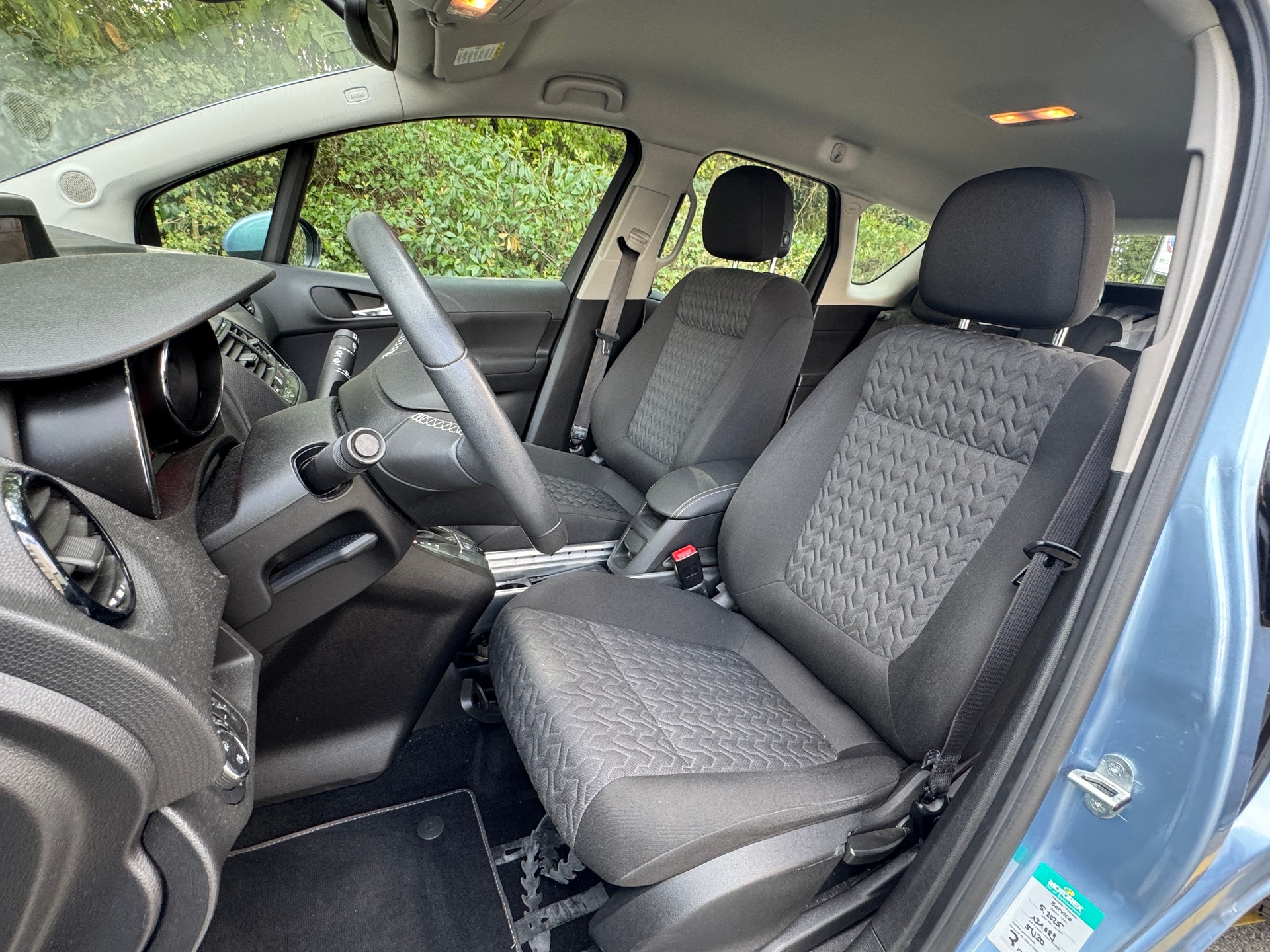 OPEL Meriva 1.4 Turbo Active Edition Automatic-image-6