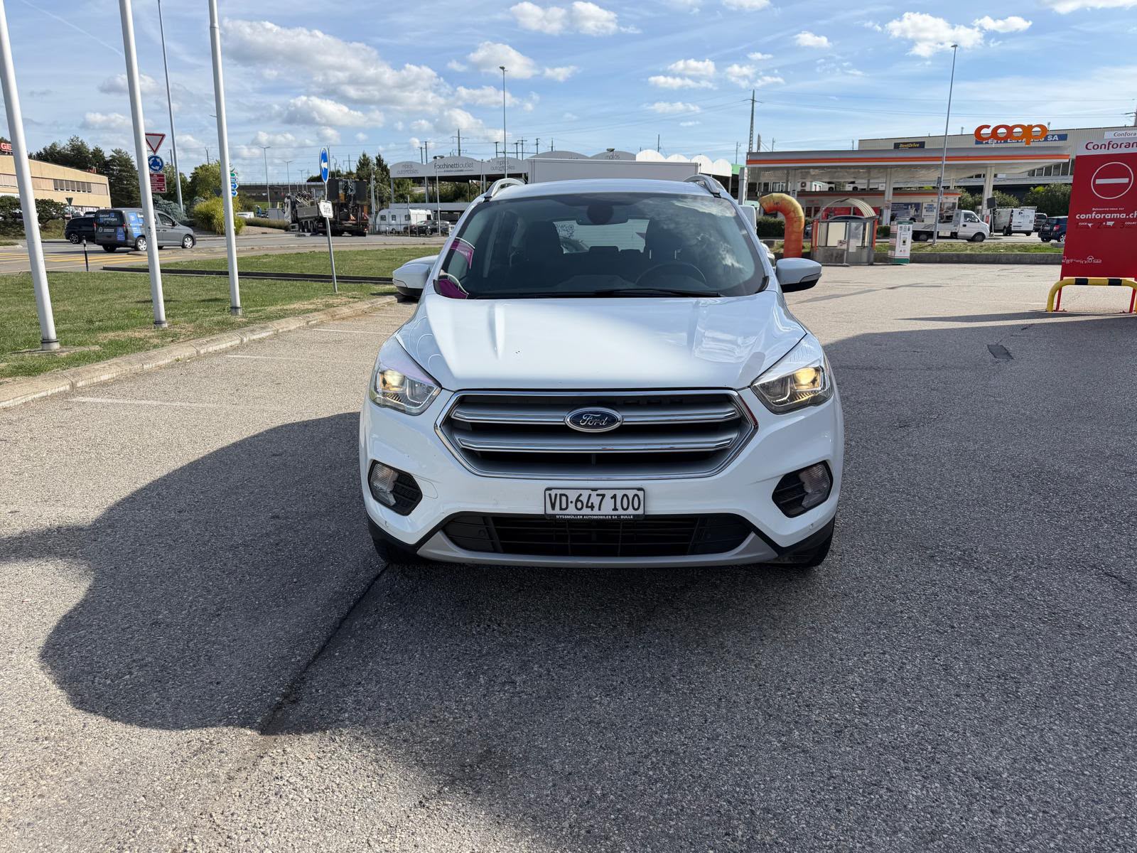 FORD Kuga 2.0 TDCi Trend+ 4WD PowerShift-image-1