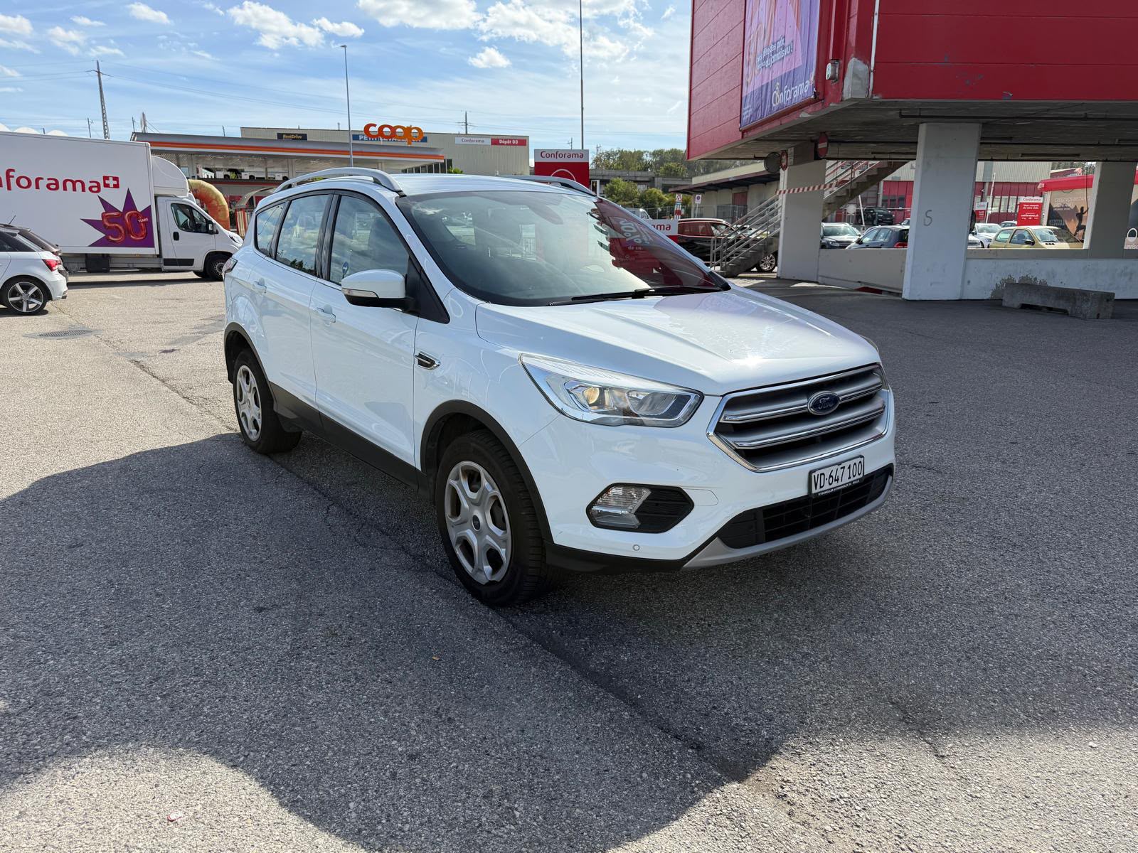 FORD Kuga 2.0 TDCi Trend+ 4WD PowerShift-image-0