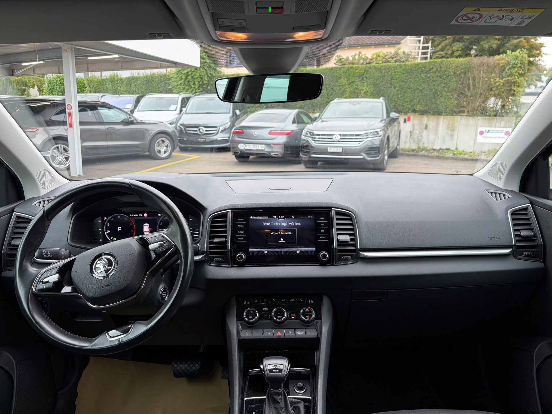SKODA Karoq 2.0 TDI CR Ambition 4x4 DSG-image-9