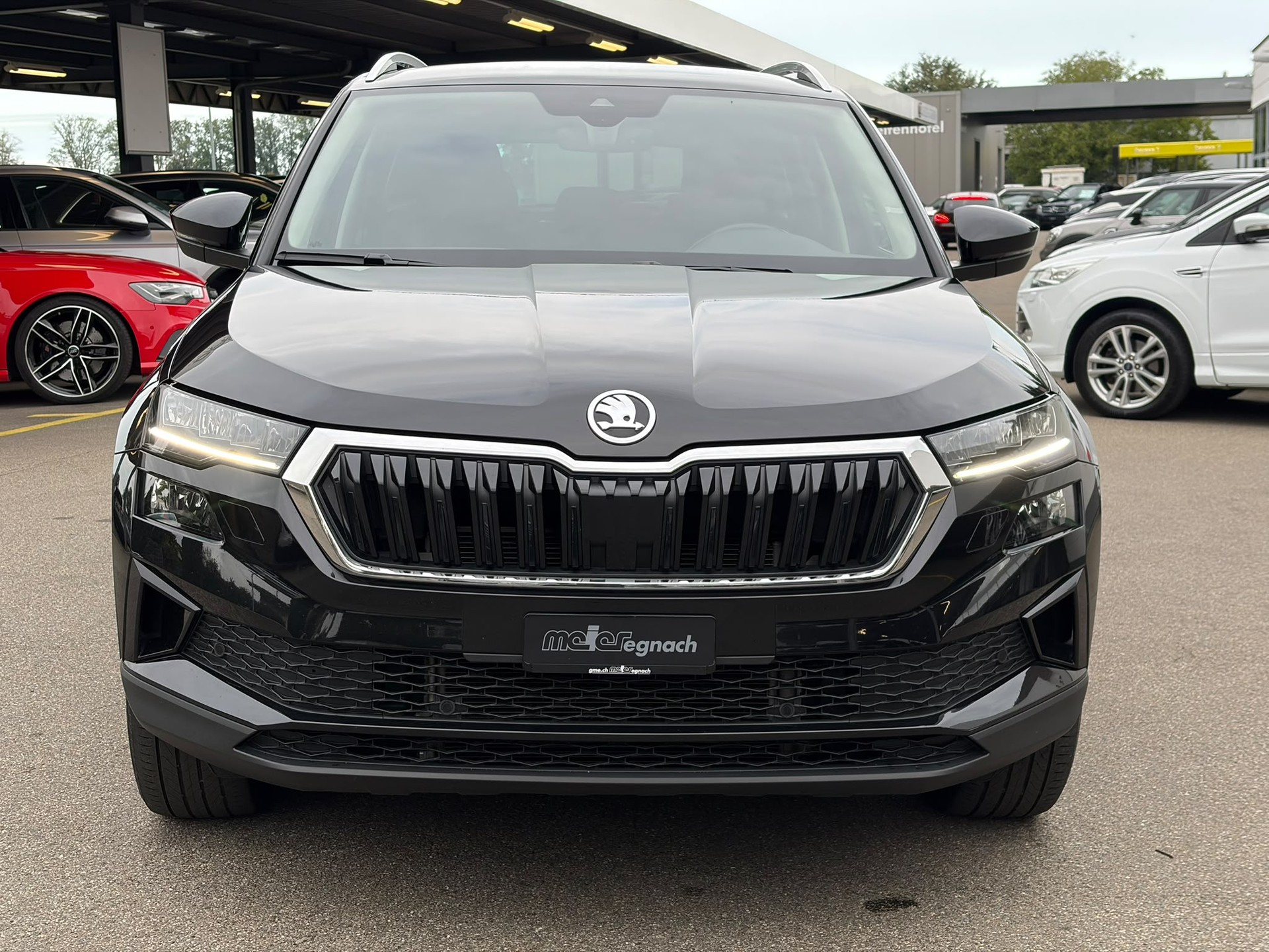 SKODA Karoq 2.0 TDI CR Ambition 4x4 DSG-image-1