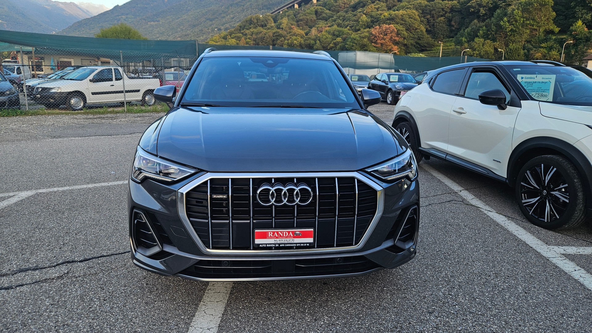 AUDI Q3 40 TDI S line Attraction quattro S-tronic-image-0