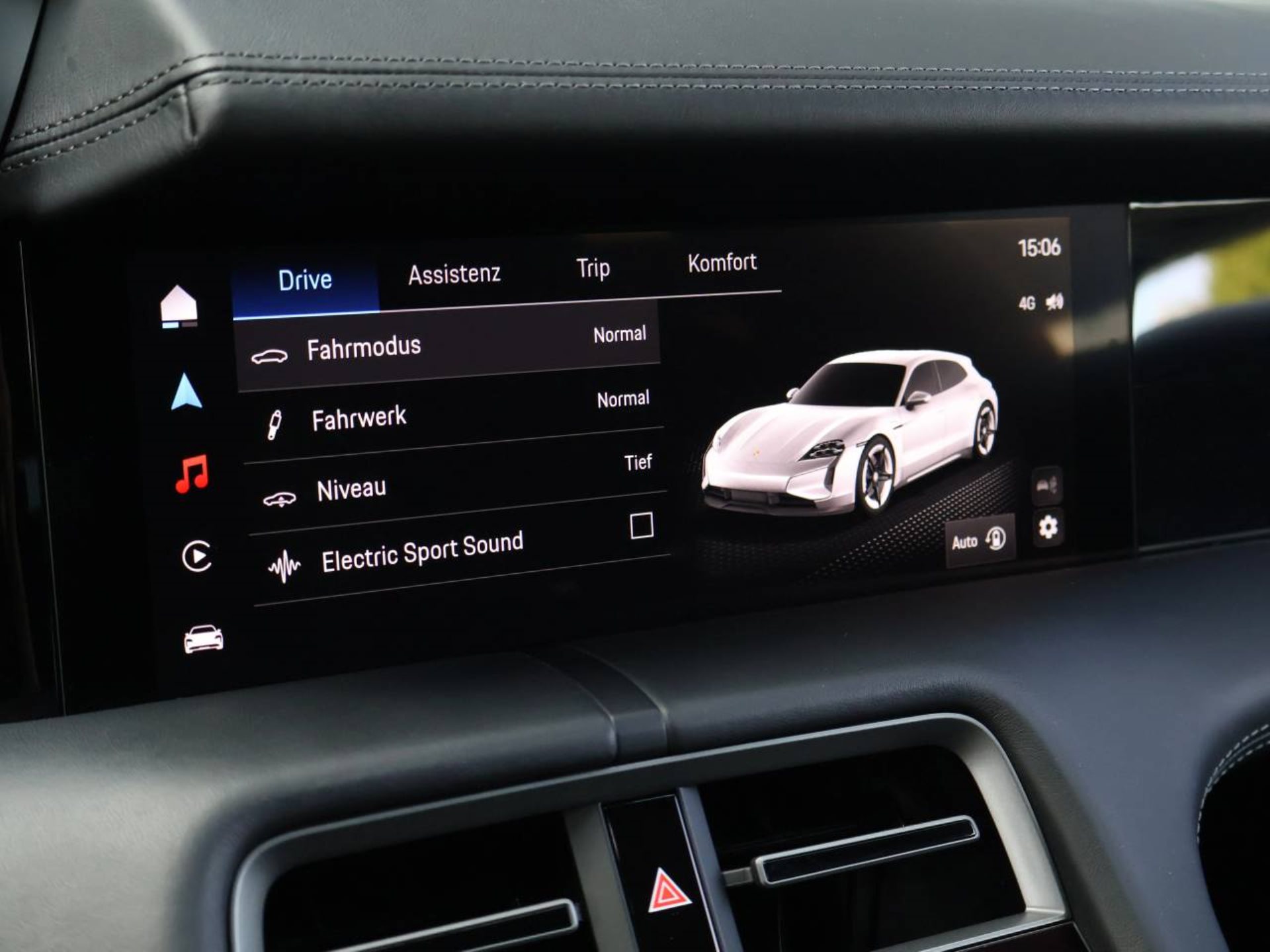 PORSCHE Taycan 4S Sport Turismo-image-18
