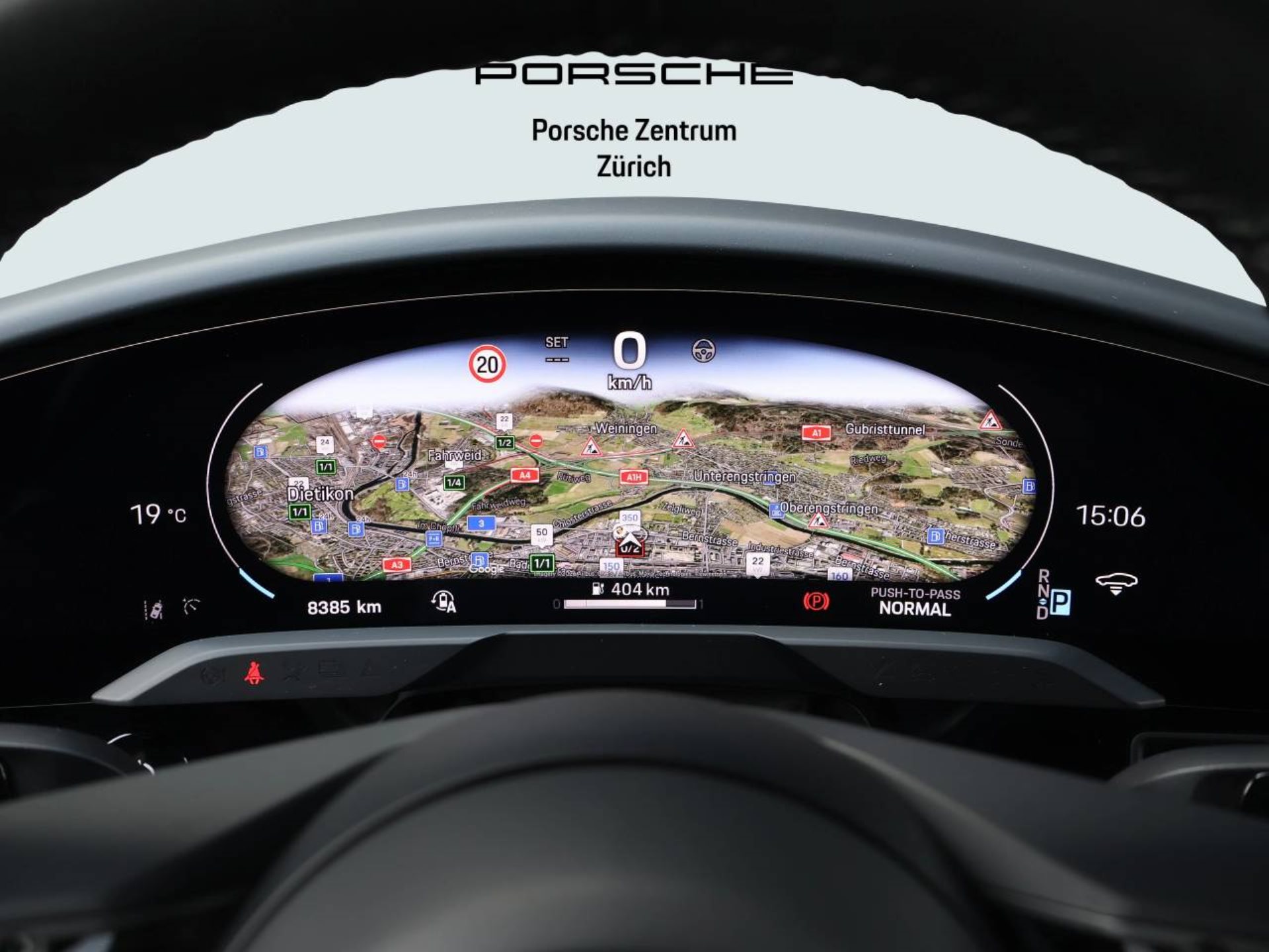 PORSCHE Taycan 4S Sport Turismo-image-16