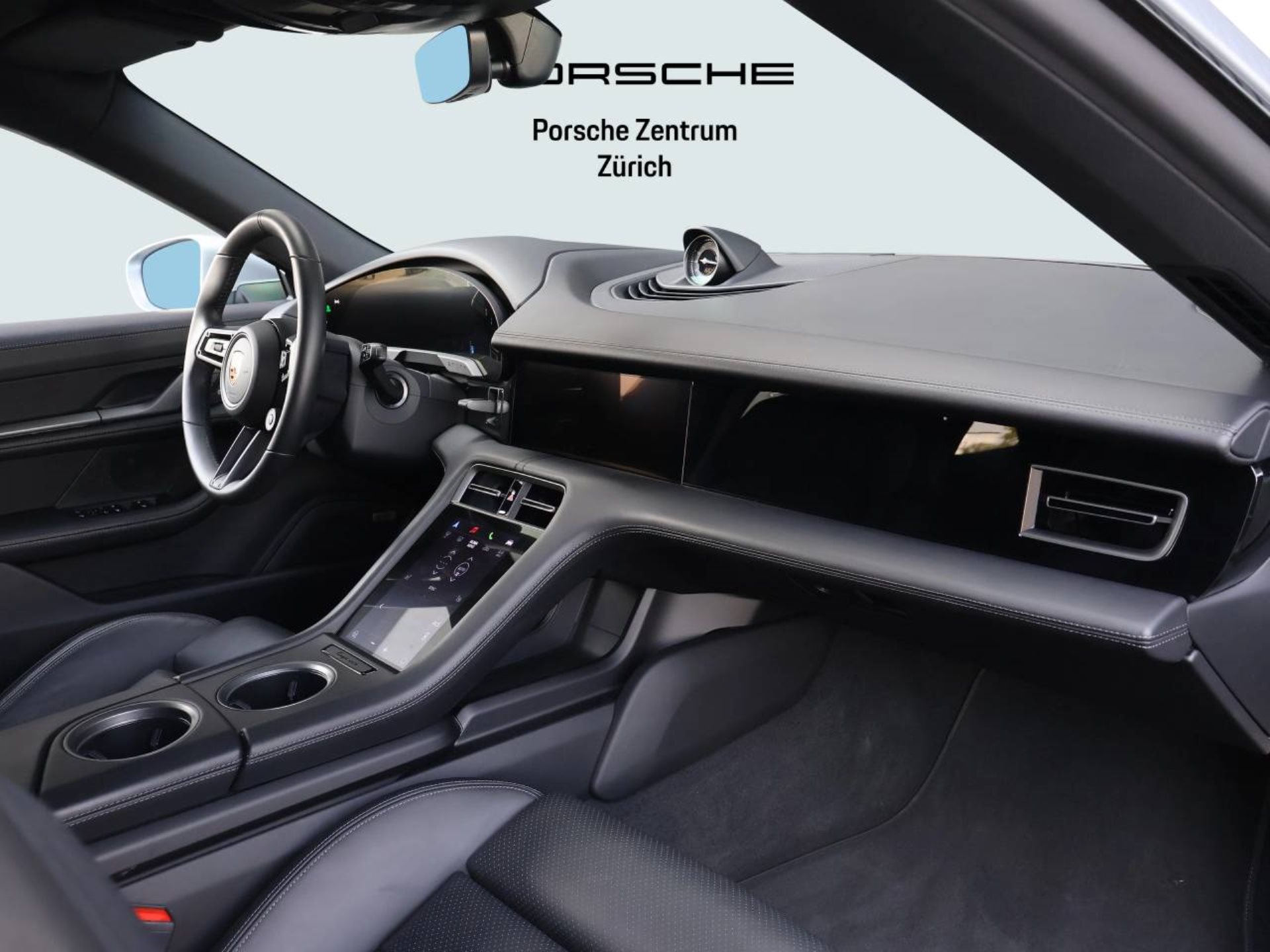 PORSCHE Taycan 4S Sport Turismo-image-11