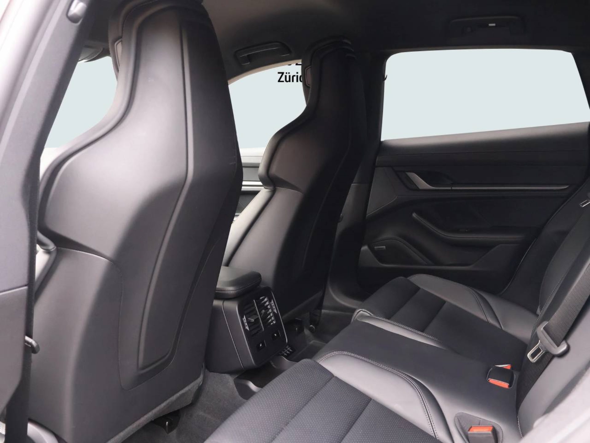 PORSCHE Taycan 4S Sport Turismo-image-14