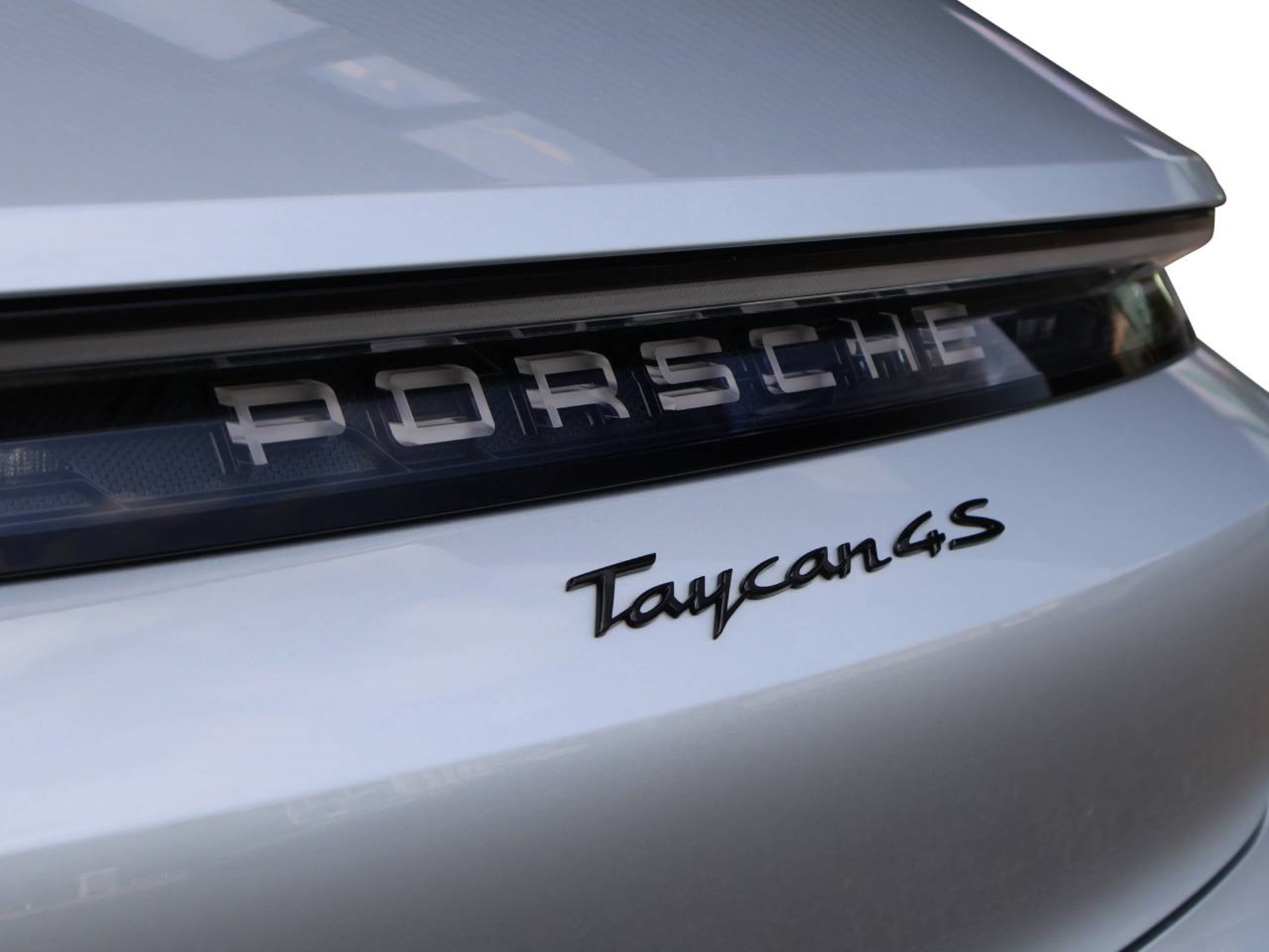 PORSCHE Taycan 4S Sport Turismo-image-29